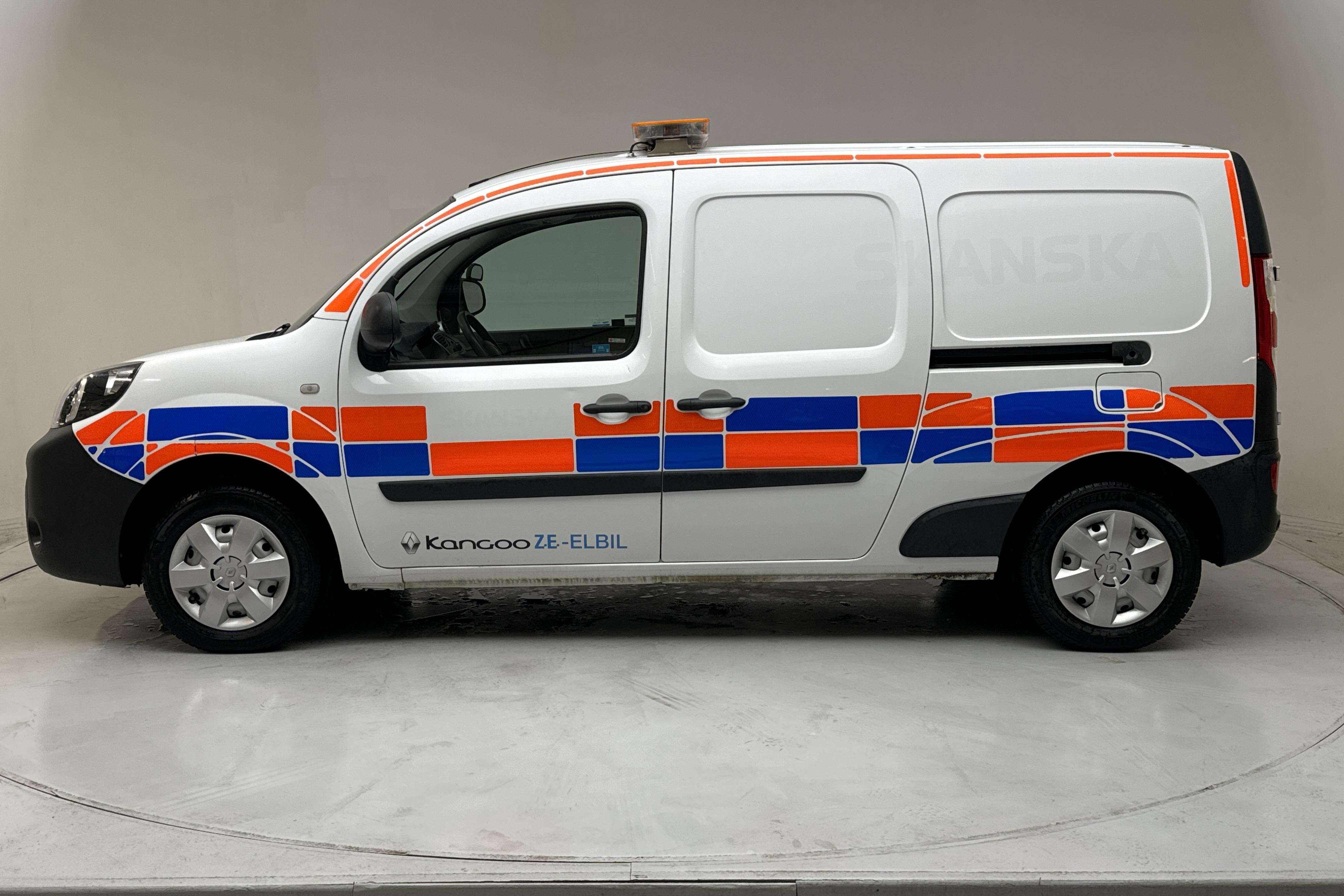 Renault Kangoo Z.E Power Plus 33 kWh Maxi Skåp (60hk) - 1 842 mil - Automat - vit - 2019