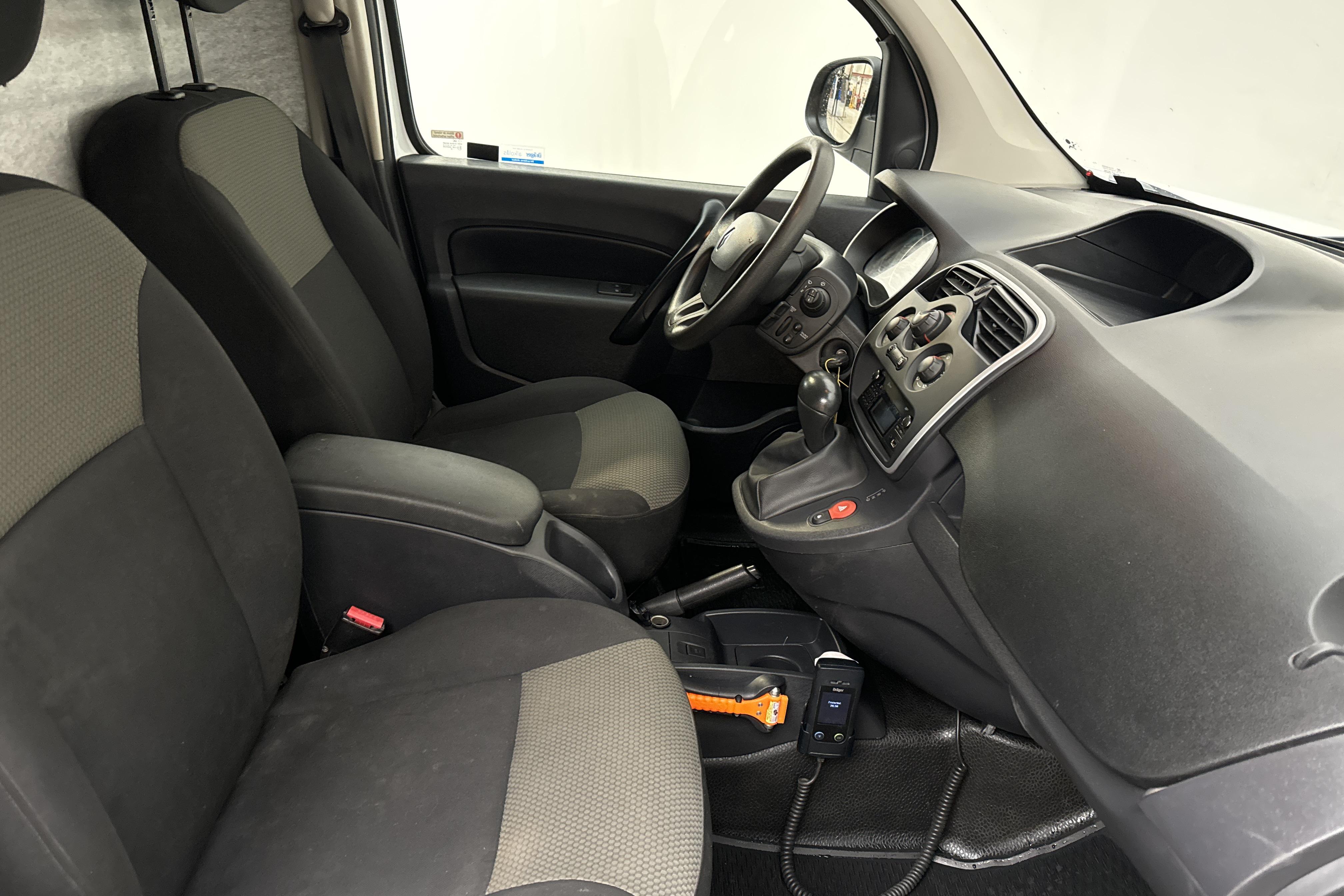 Renault Kangoo Z.E Power Plus 33 kWh Maxi Skåp (60hk) - 1 672 mil - Automat - vit - 2019