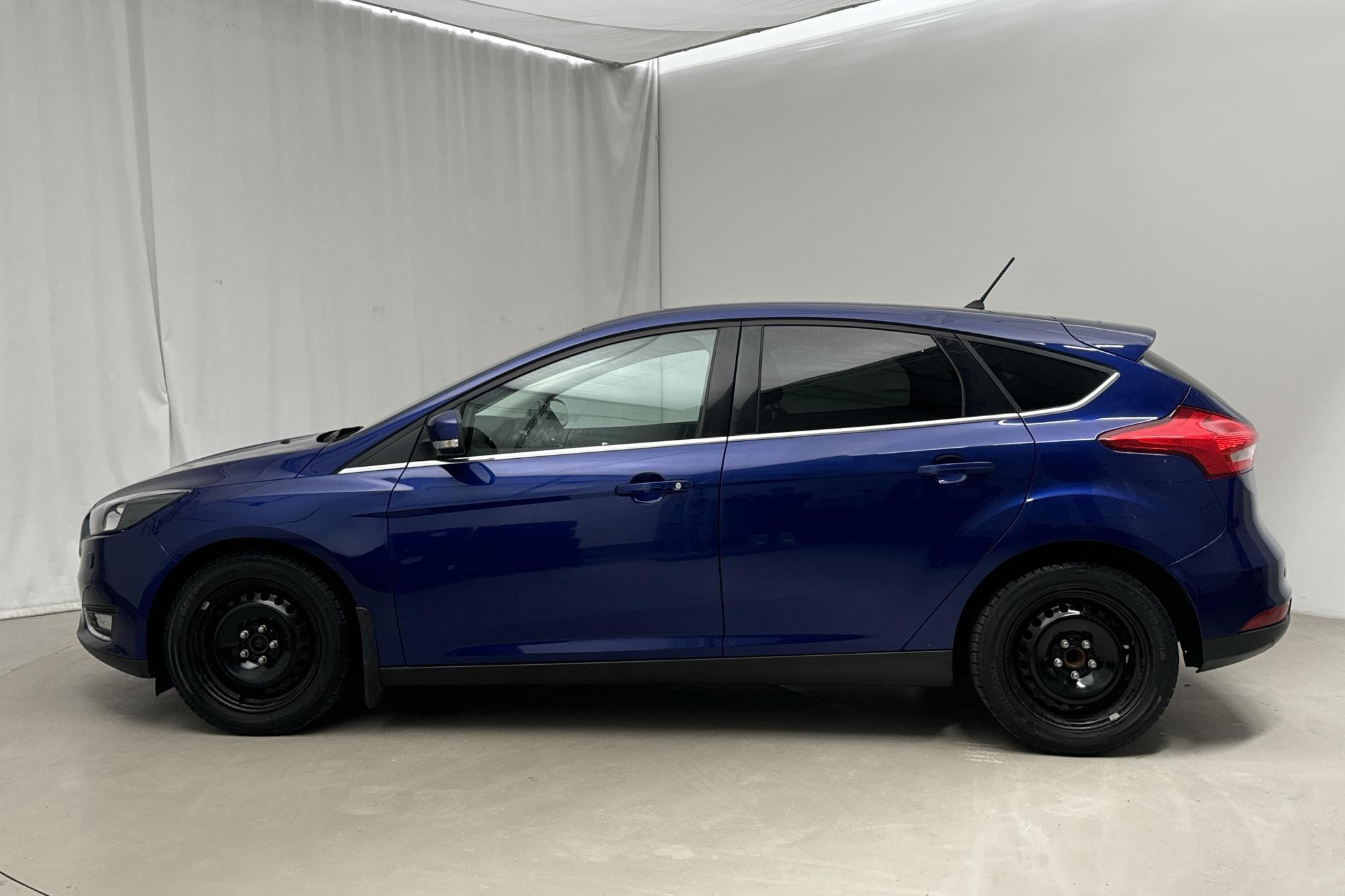 Ford Focus 1.0 EcoBoost 5dr (125hk) - 35 150 km - Manualna - niebieski - 2018