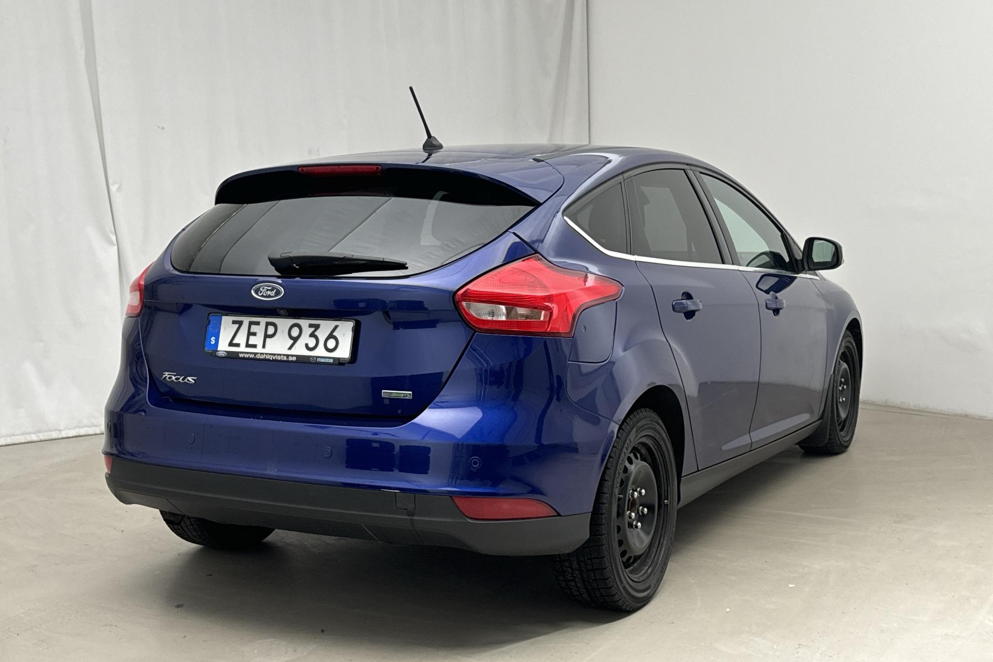 Ford Focus 1.0 EcoBoost 5dr (125hk) - 35 150 km - Manualna - niebieski - 2018