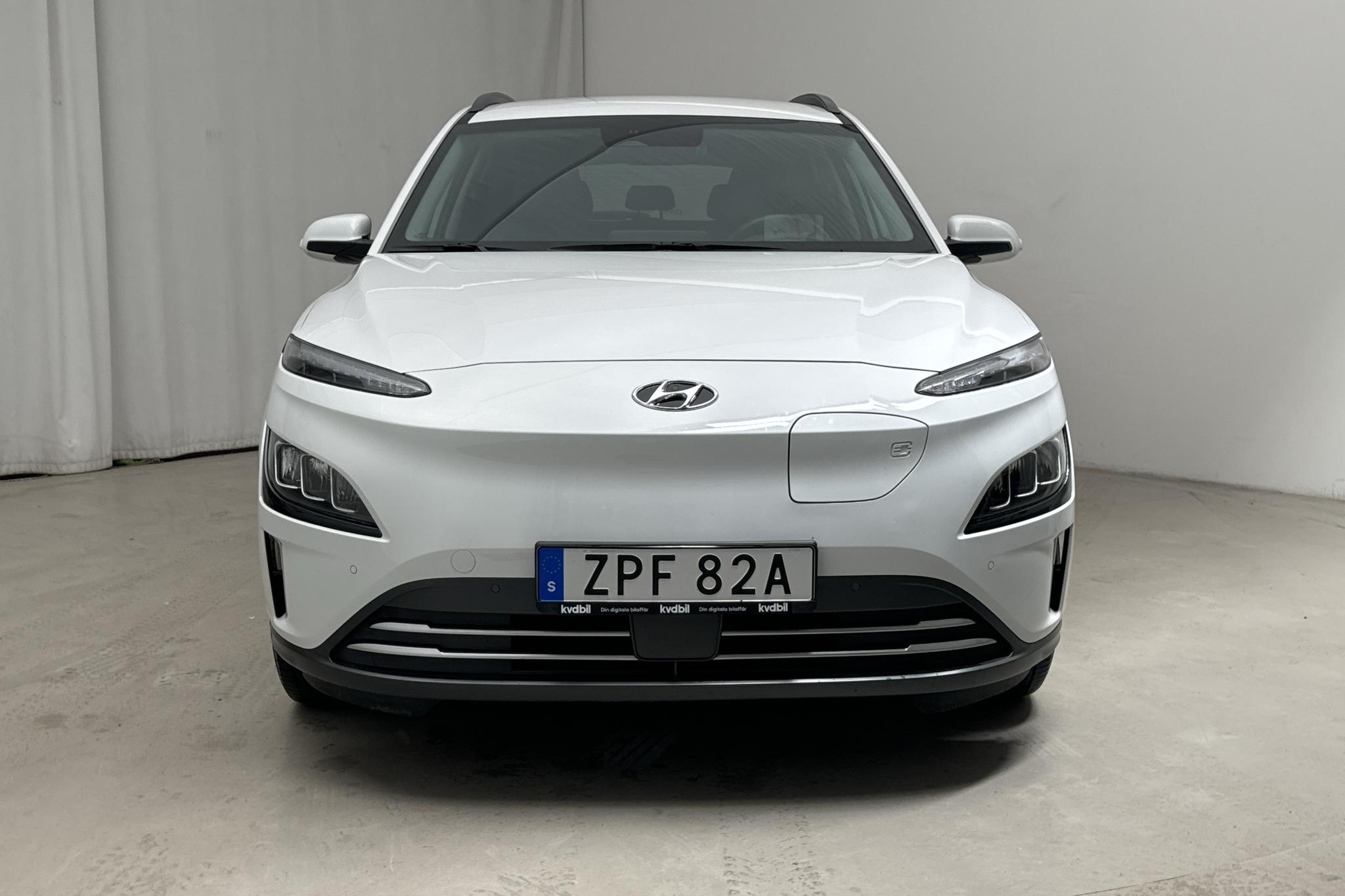 Hyundai Kona Electric 64kWh (204hk) - 38 230 km - Automaatne - valge - 2022