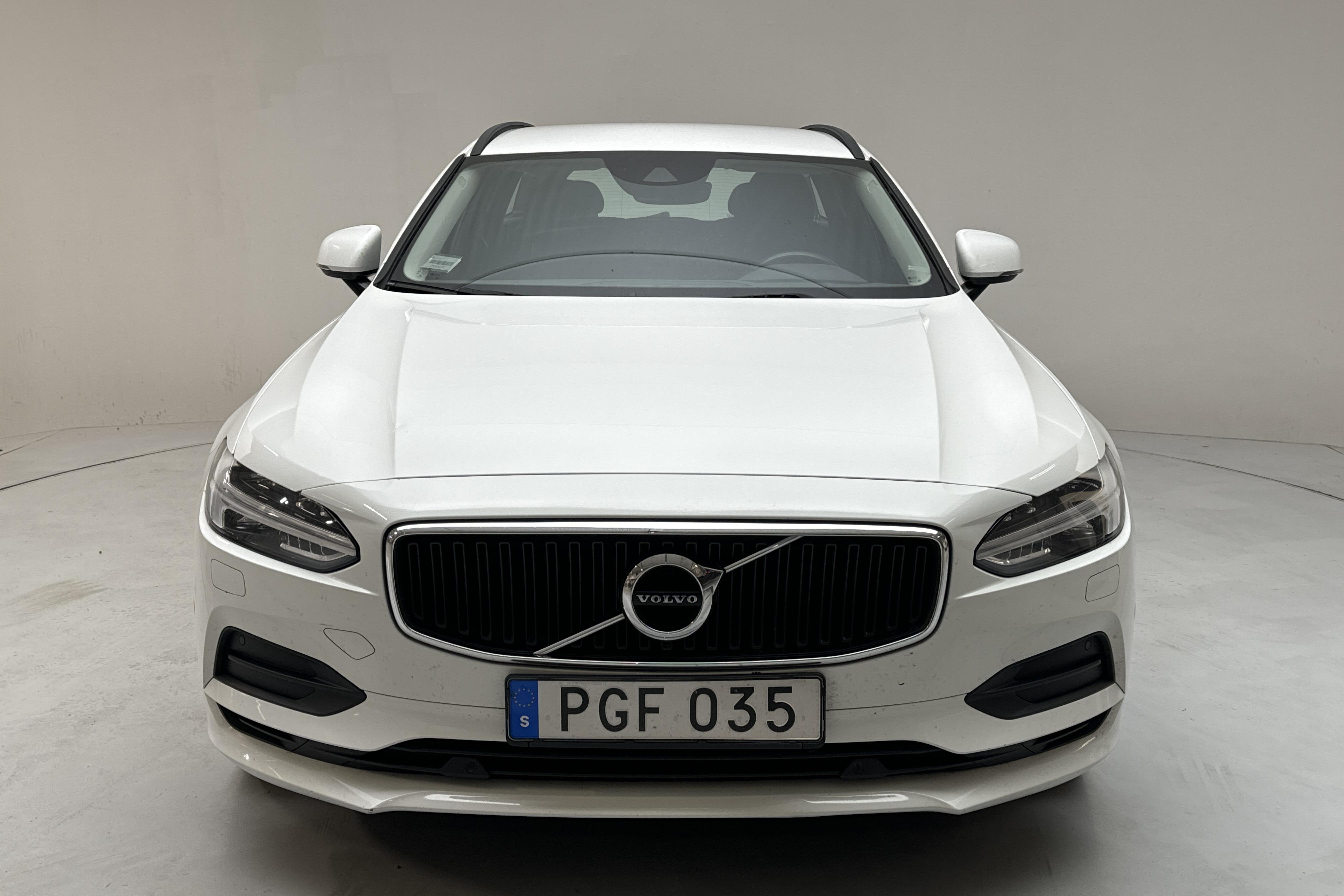 Volvo V90 D3 (150hk) - 204 470 km - Automaattinen - valkoinen - 2017