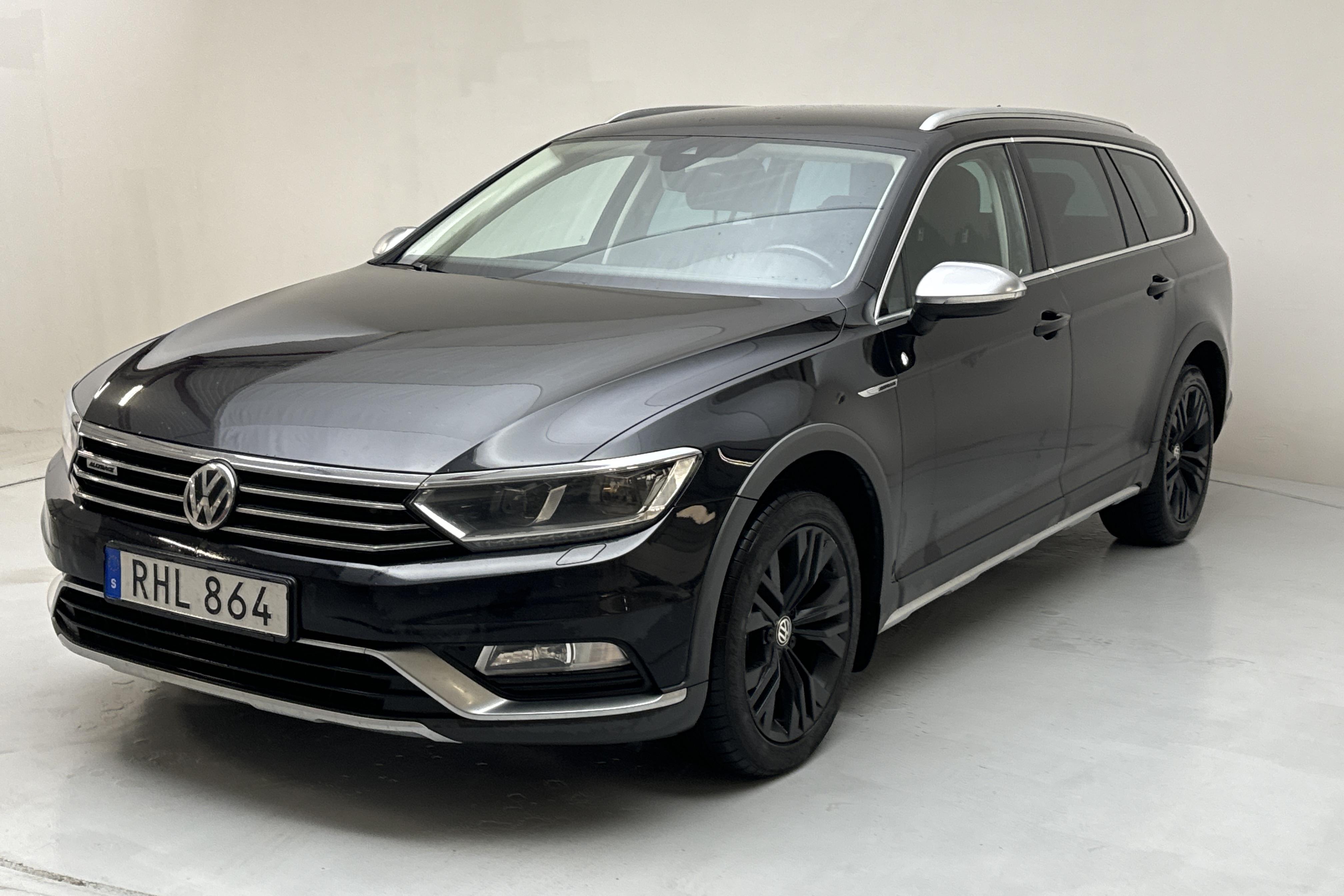 VW Passat Alltrack 2.0 TDI 4MOTION (190hk) - 225 360 km - Automatyczna - czarny - 2019