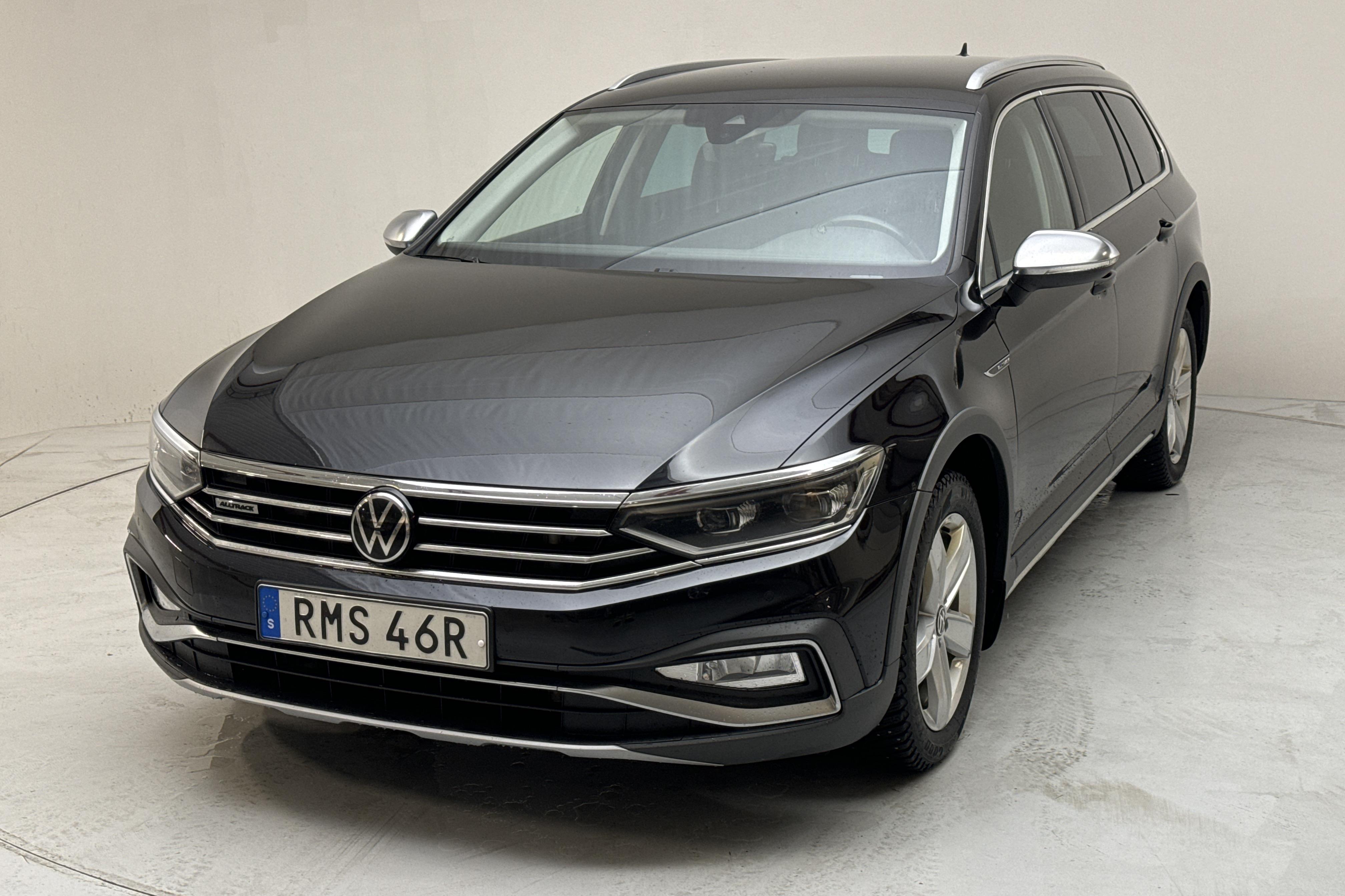 VW Passat Alltrack 2.0 TDI Sportscombi 4Motion (200hk) - 14 628 mil - Automat - svart - 2021