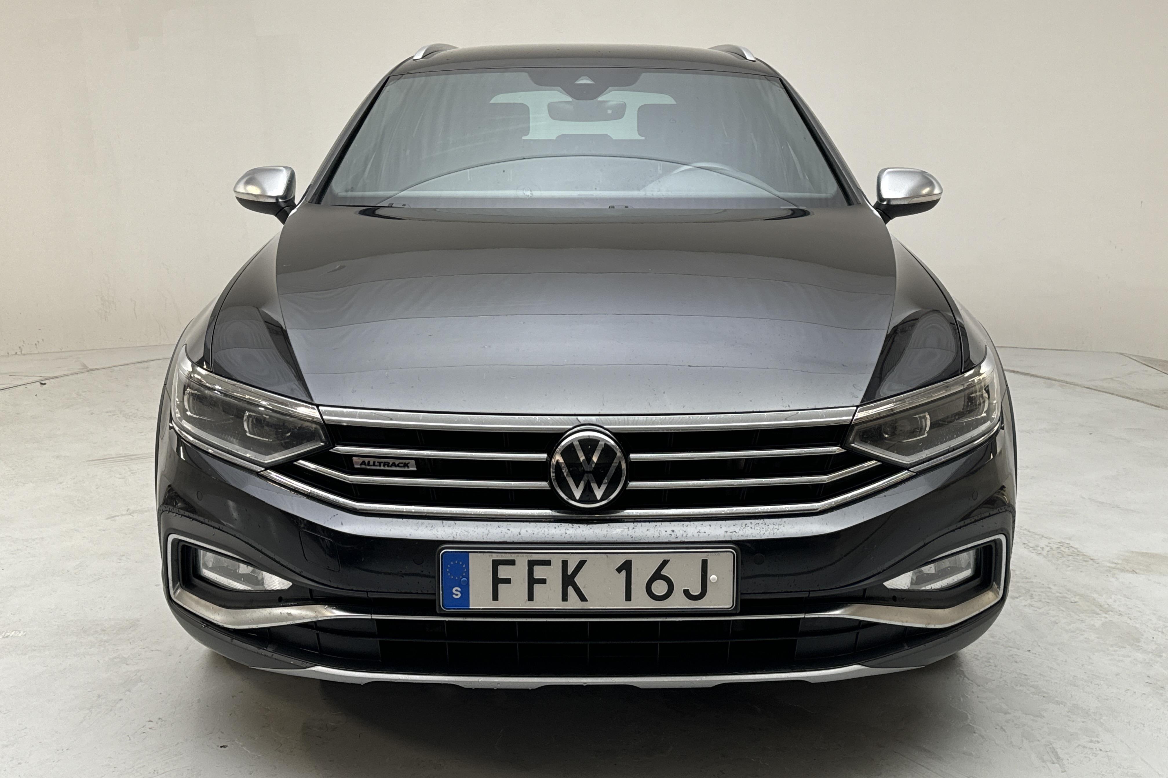 VW Passat Alltrack 2.0 TDI Sportscombi 4Motion (200hk) - 14 618 mil - Automat - svart - 2021