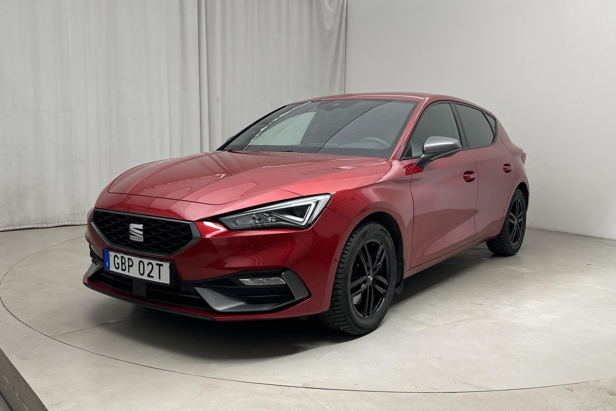 Seat Leon 1.5 eTSI 5dr (150hk) - 28 450 km - Automaattinen - punainen - 2020