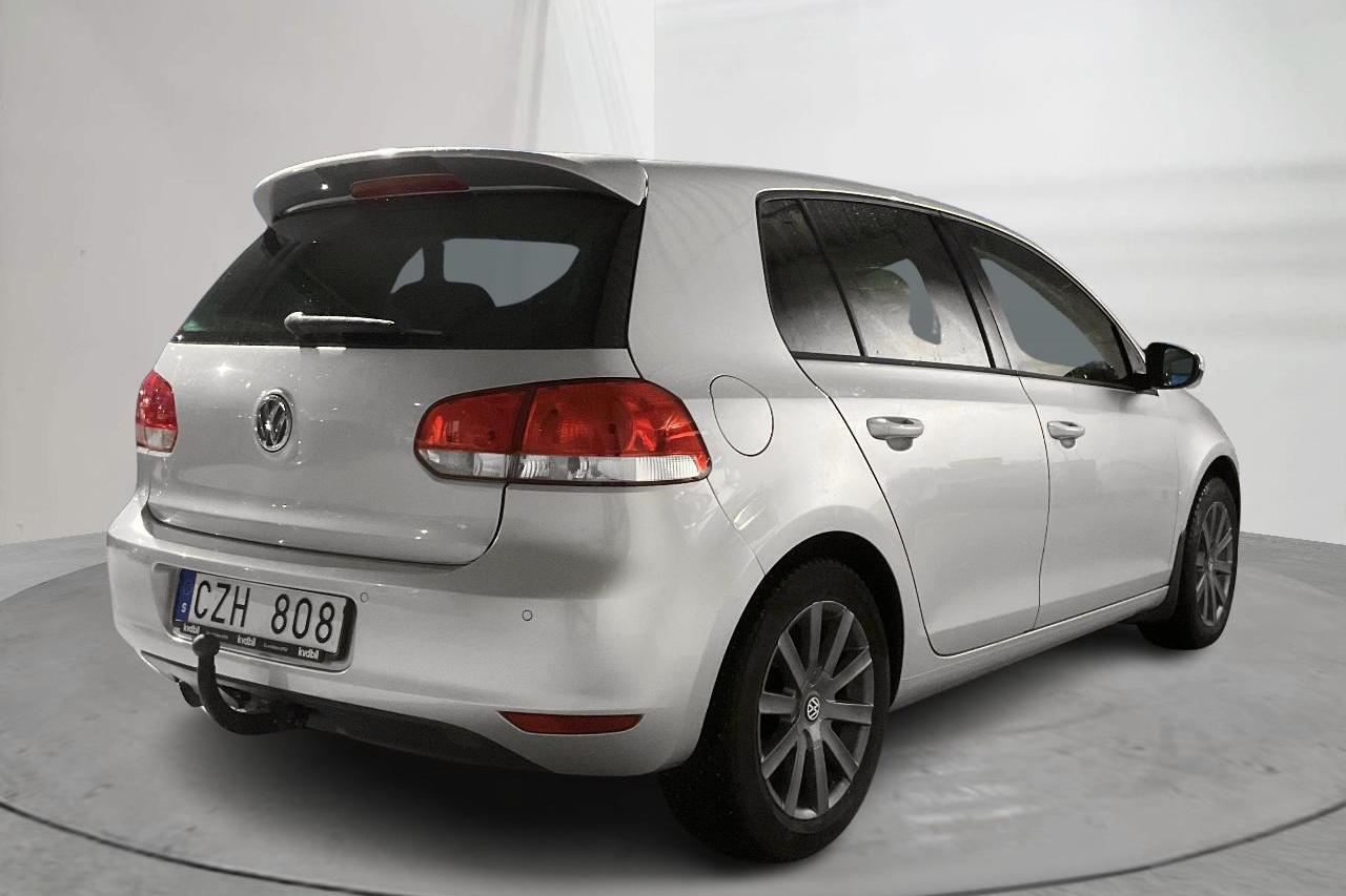 VW Golf VI 1.6 TDI BlueMotion Technology 5dr (105hk) - 160 470 km - Käsitsi - hõbe - 2011