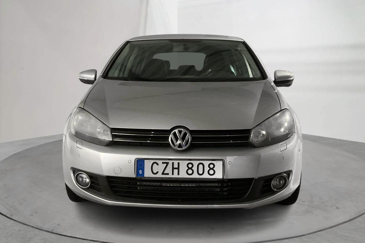 VW Golf VI 1.6 TDI BlueMotion Technology 5dr (105hk) - 160 470 km - Käsitsi - hõbe - 2011