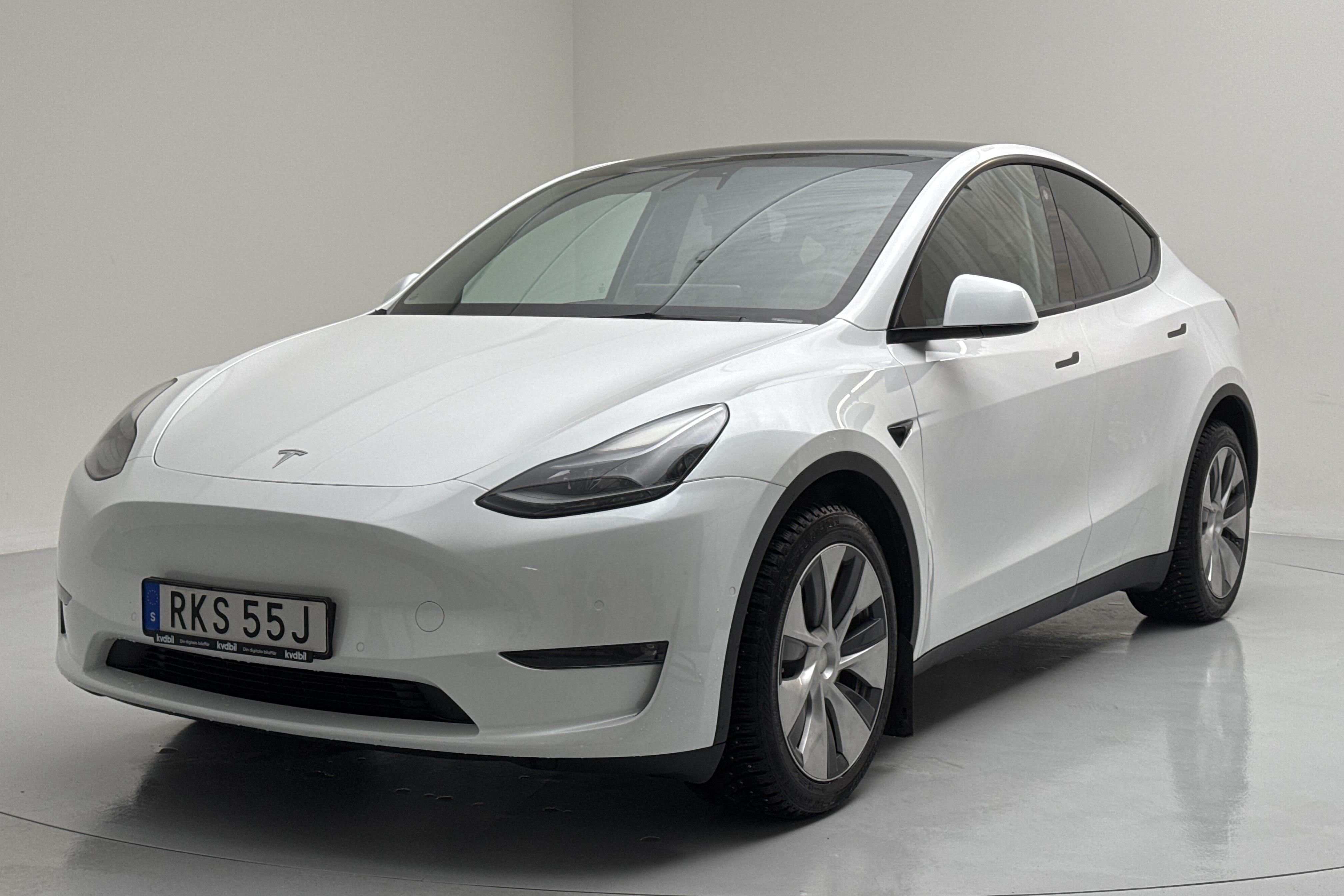 Tesla Model Y Long Range Dual Motor AWD - 60 980 km - Automatic - white - 2022