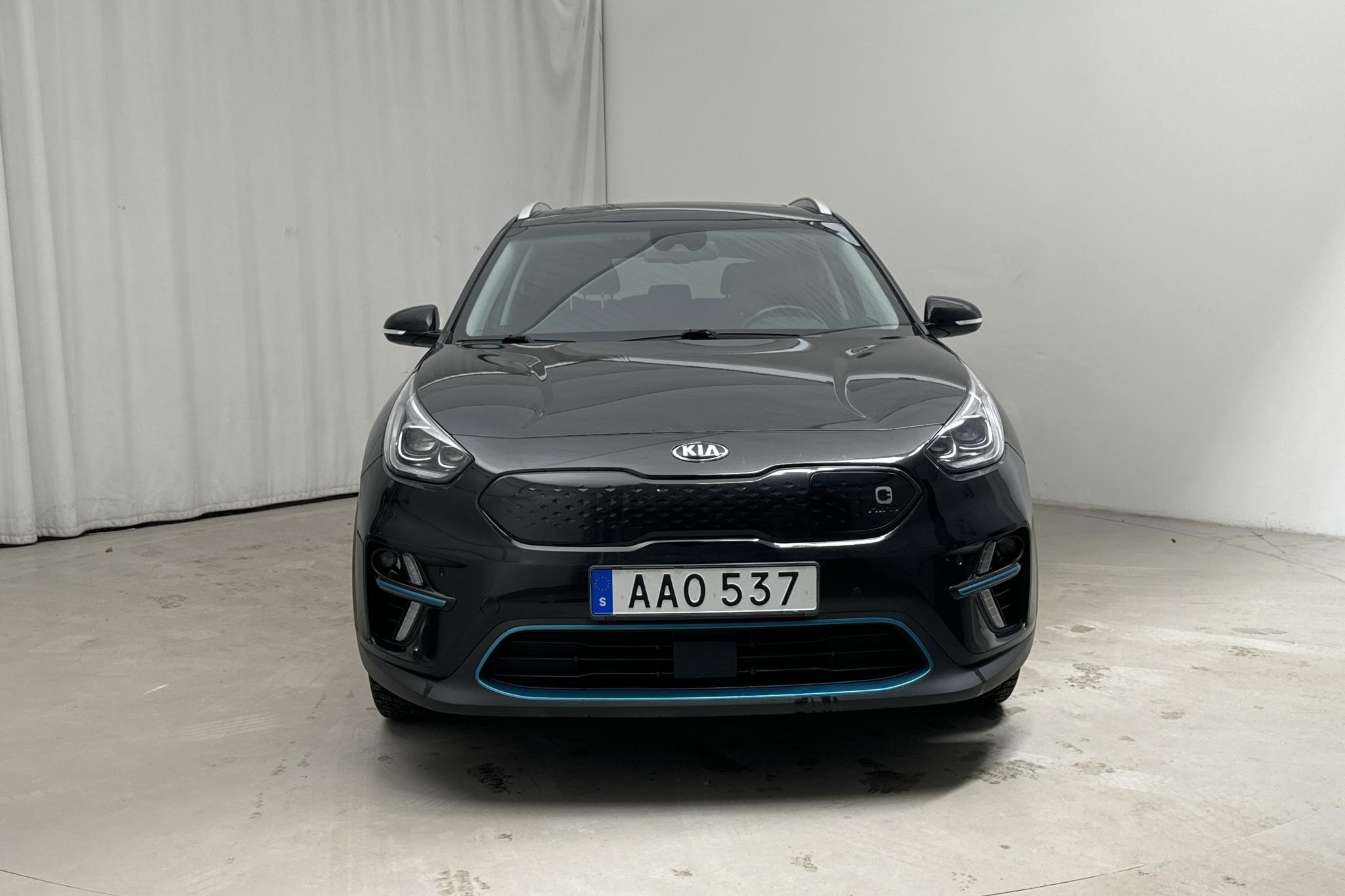 KIA Niro EV 64 kWh (204hk) - 15 808 mil - Automat - svart - 2019