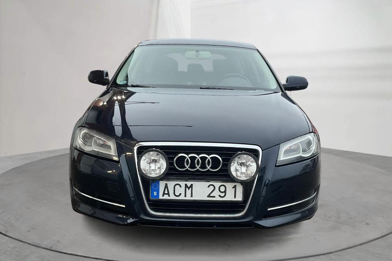 Audi A3 2.0 TDI Sportback quattro (140hk) - 256 640 km - Manual - blue - 2011