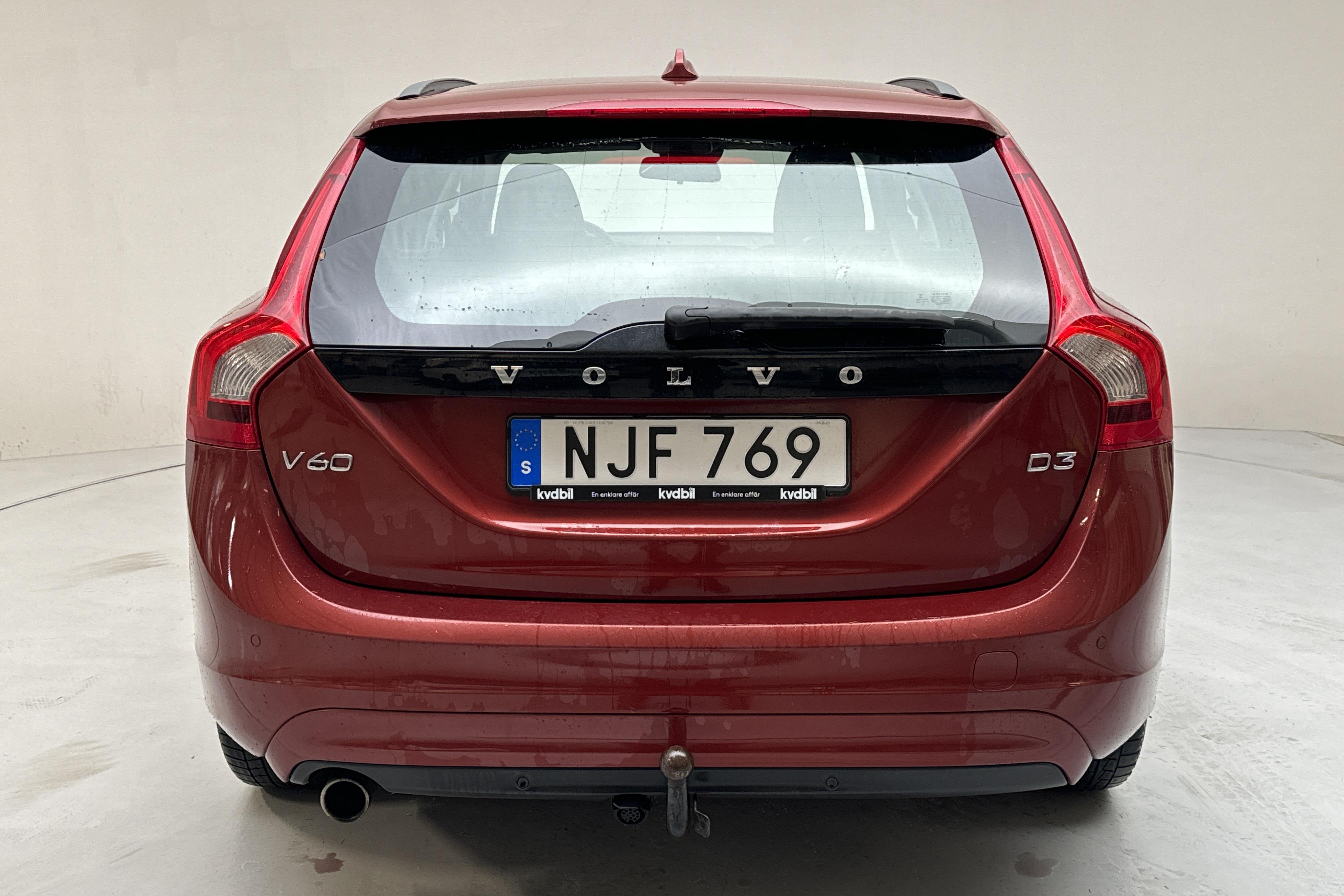 Volvo V60 D3 (136hk) - 18 385 mil - Automat - röd - 2014