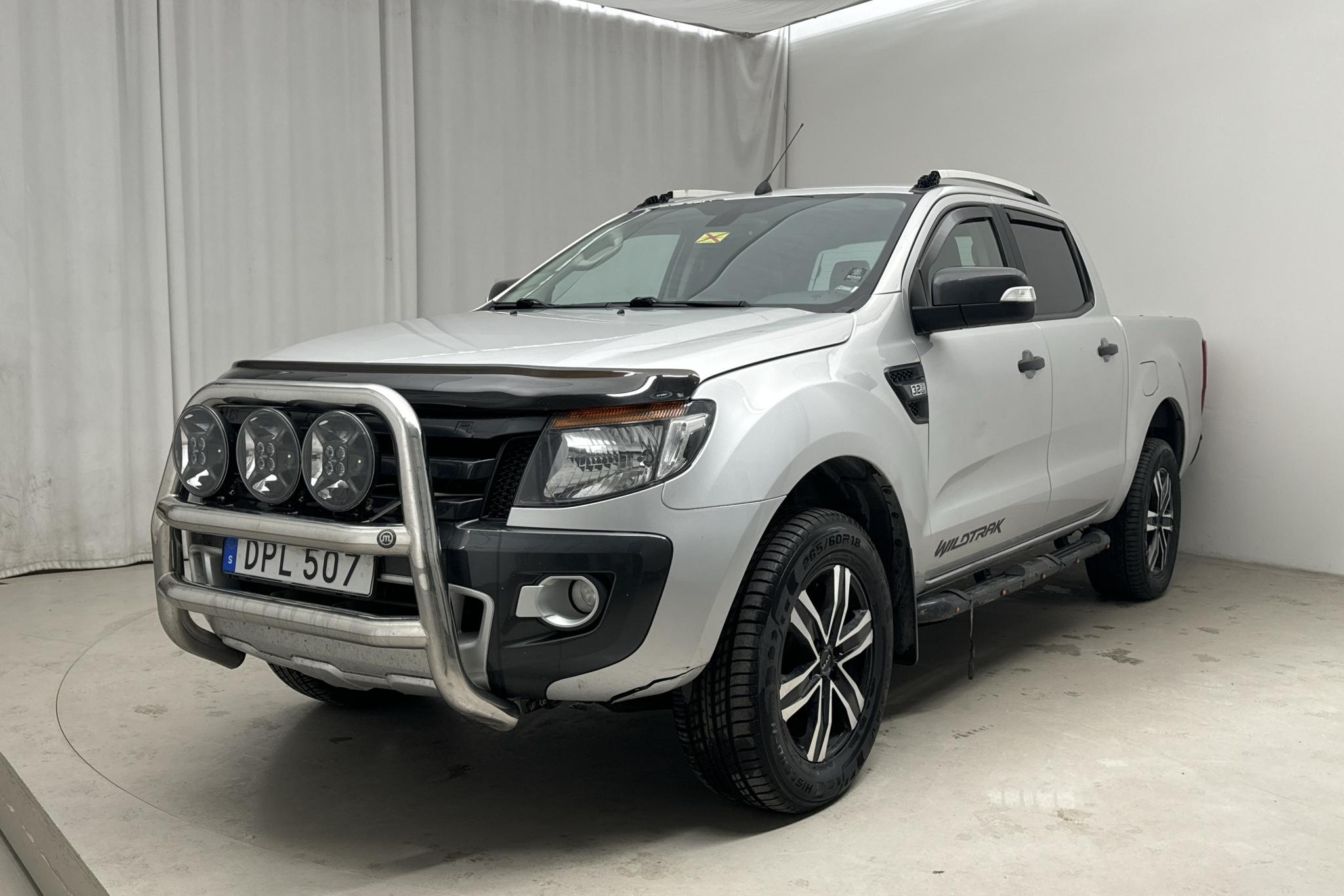 Ford Ranger 3.2 TDCi 4WD (200hk) - 182 750 km - Manualna - szary - 2014