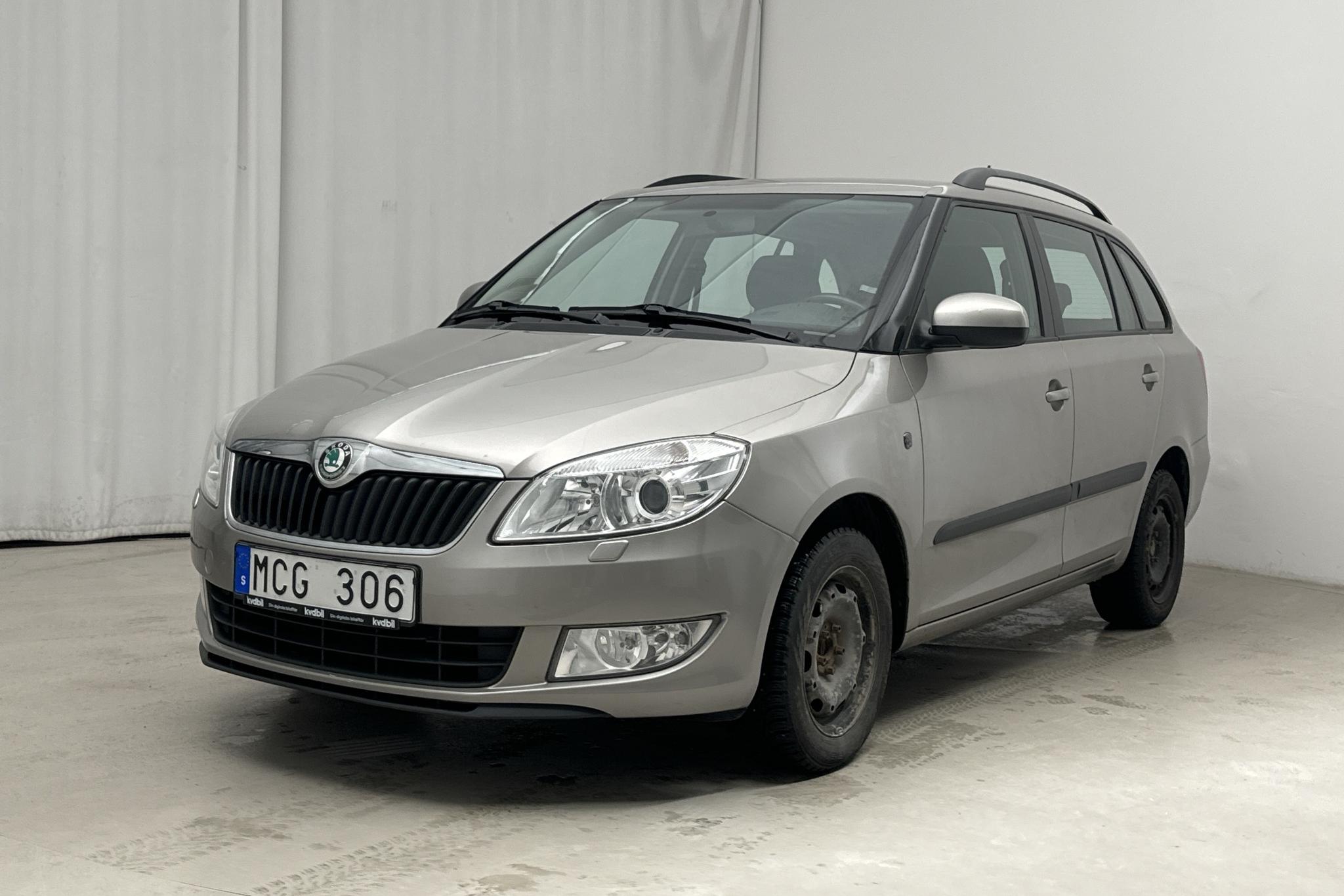 Skoda Fabia 1.2 TSI Combi (86hk) - 210 900 km - Manual - Light Brown - 2012