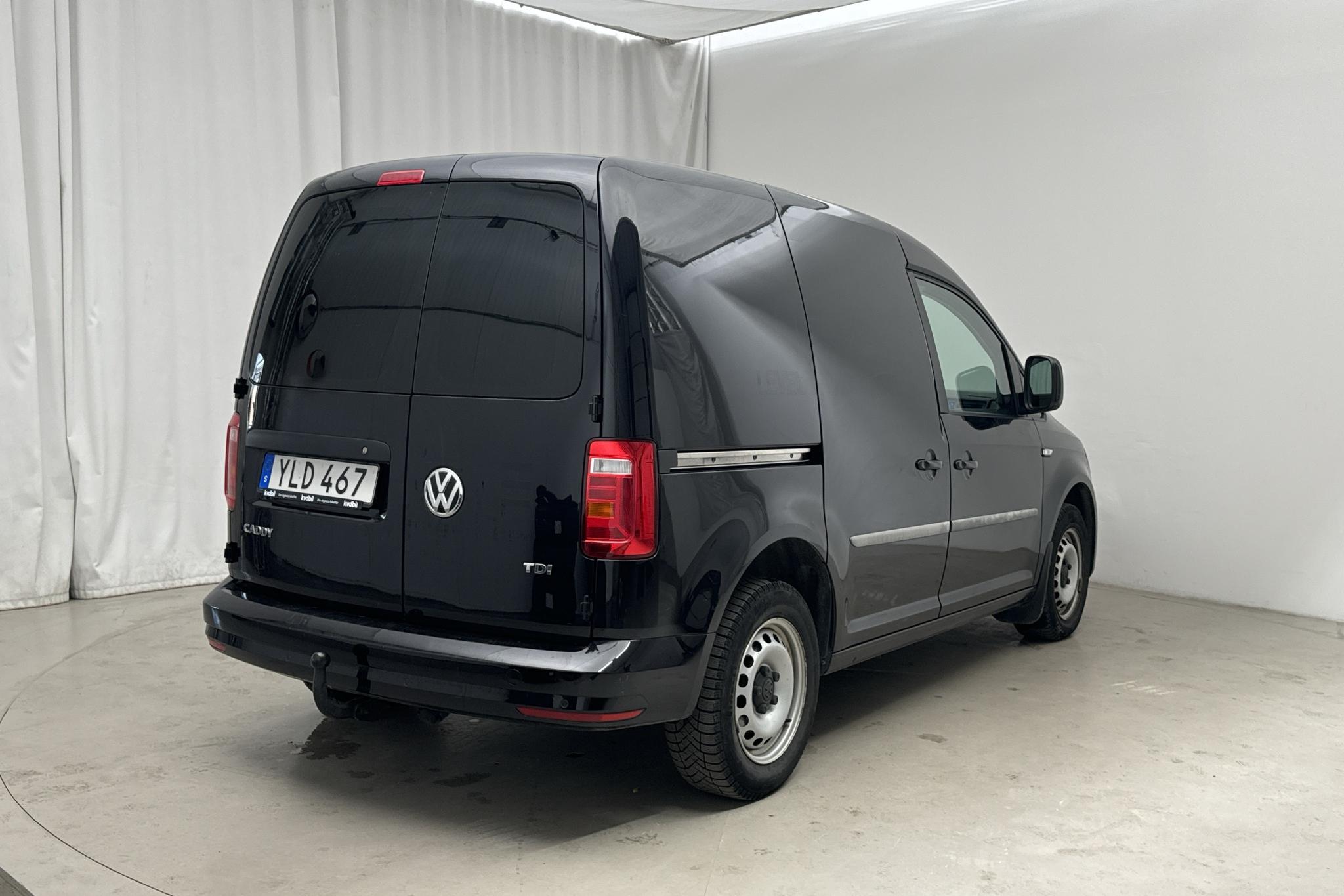 VW Caddy 2.0 TDI Skåp (102hk) - 110 710 km - Automatic - black - 2017