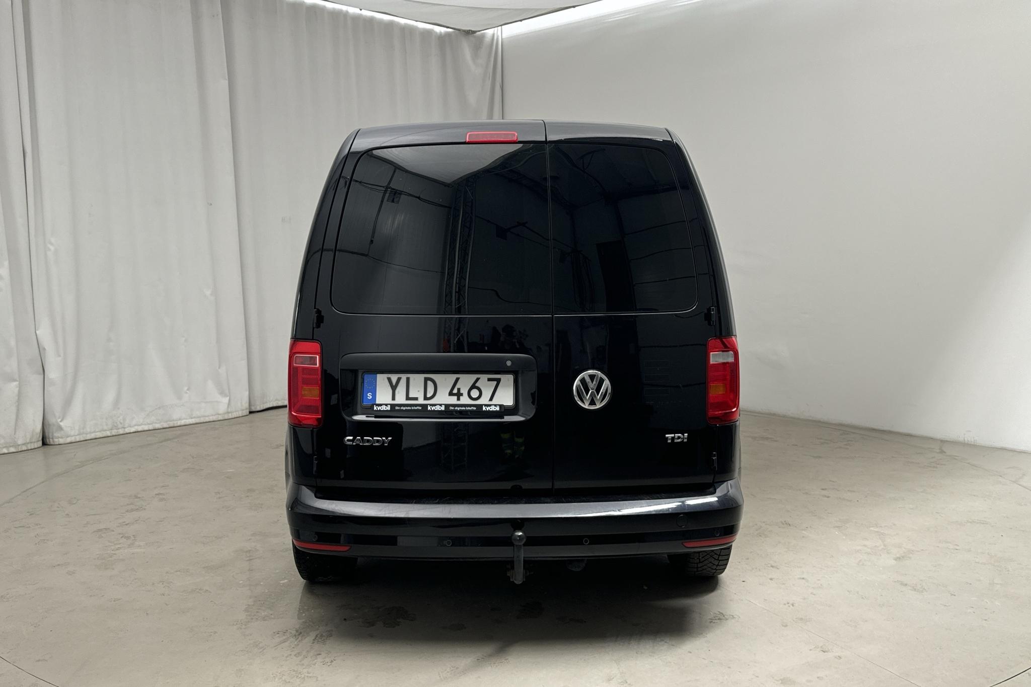 VW Caddy 2.0 TDI Skåp (102hk) - 110 710 km - Automatic - black - 2017