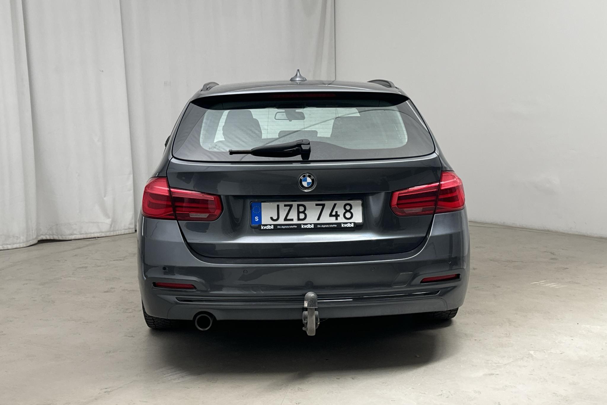 BMW 318d xDrive Touring, F31 (150hk) - 20 732 mil - Manuell - grå - 2016