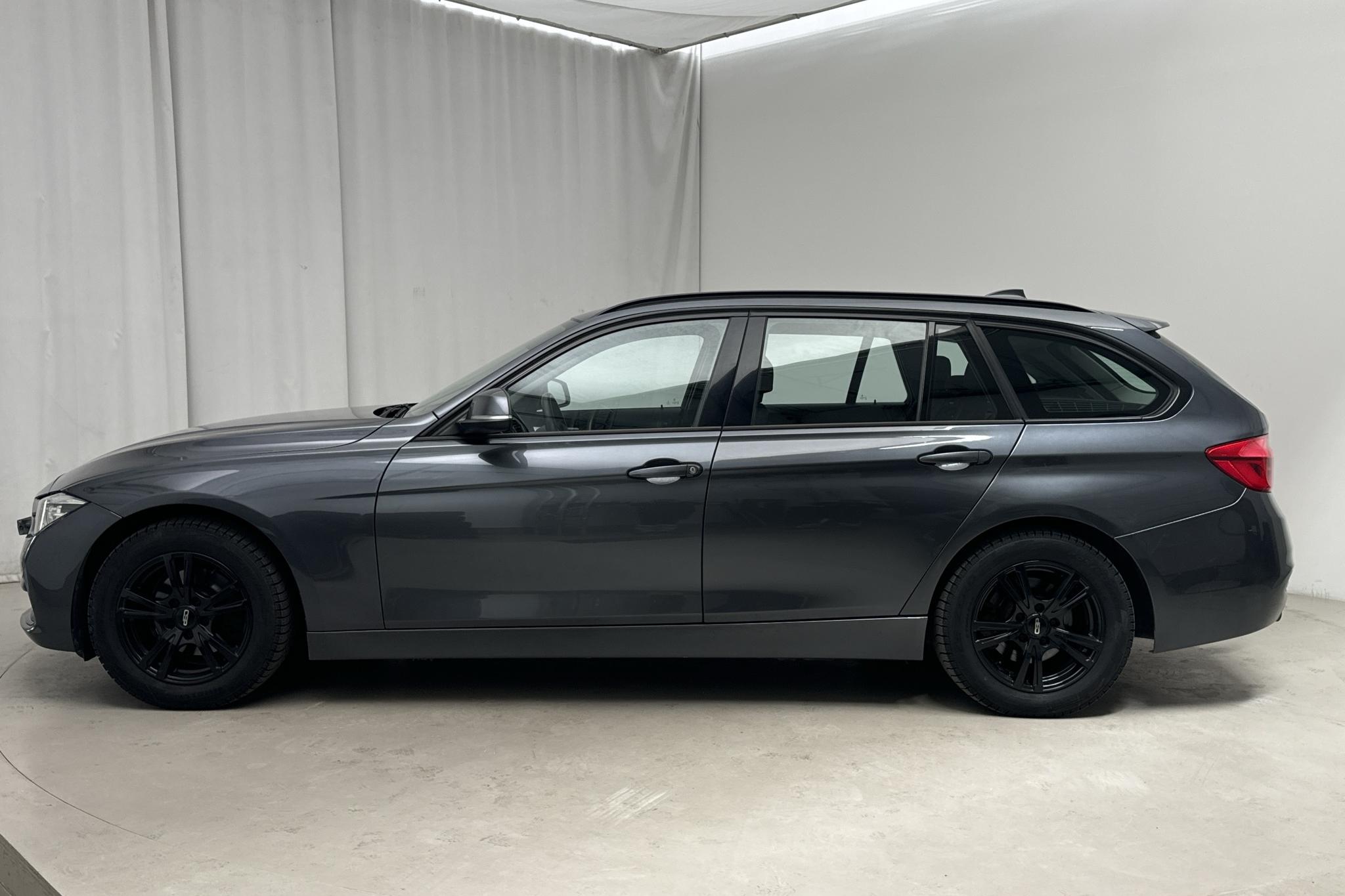 BMW 318d xDrive Touring, F31 (150hk) - 20 732 mil - Manuell - grå - 2016