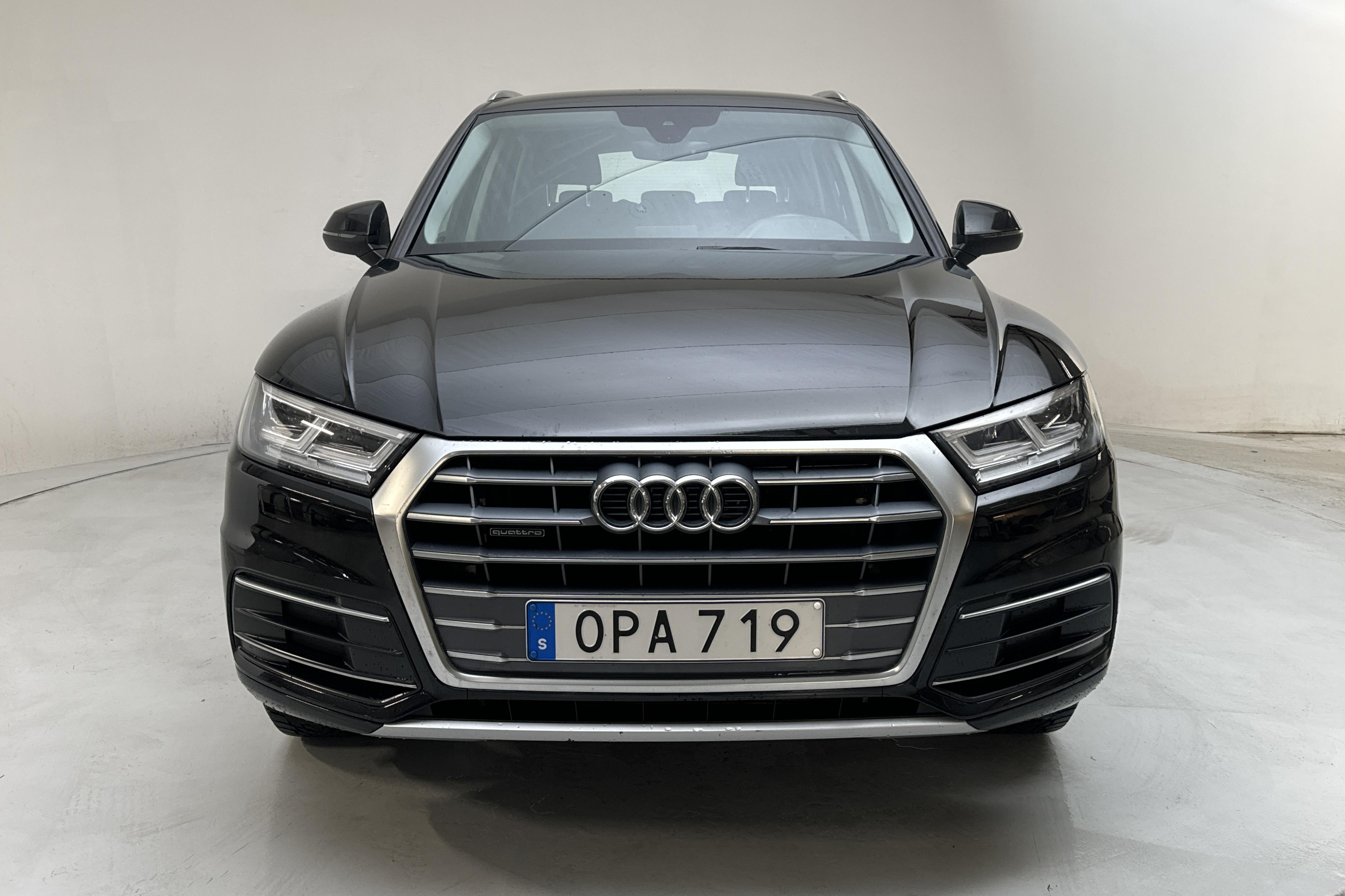 Audi Q5 2.0 TDI quattro (190hk) - 70 390 km - Automaatne - must - 2018