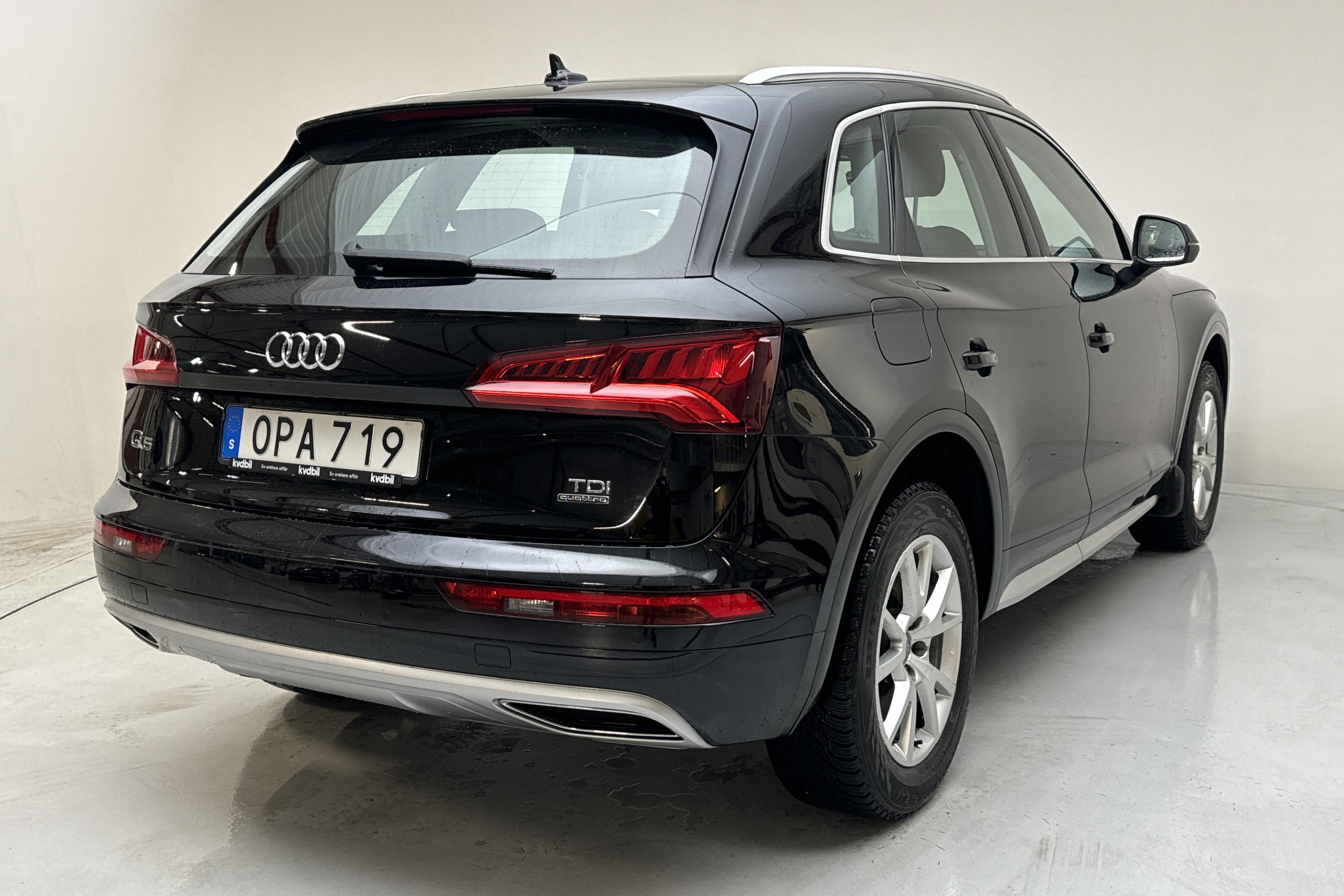 Audi Q5 2.0 TDI quattro (190hk) - 70 390 km - Automaatne - must - 2018