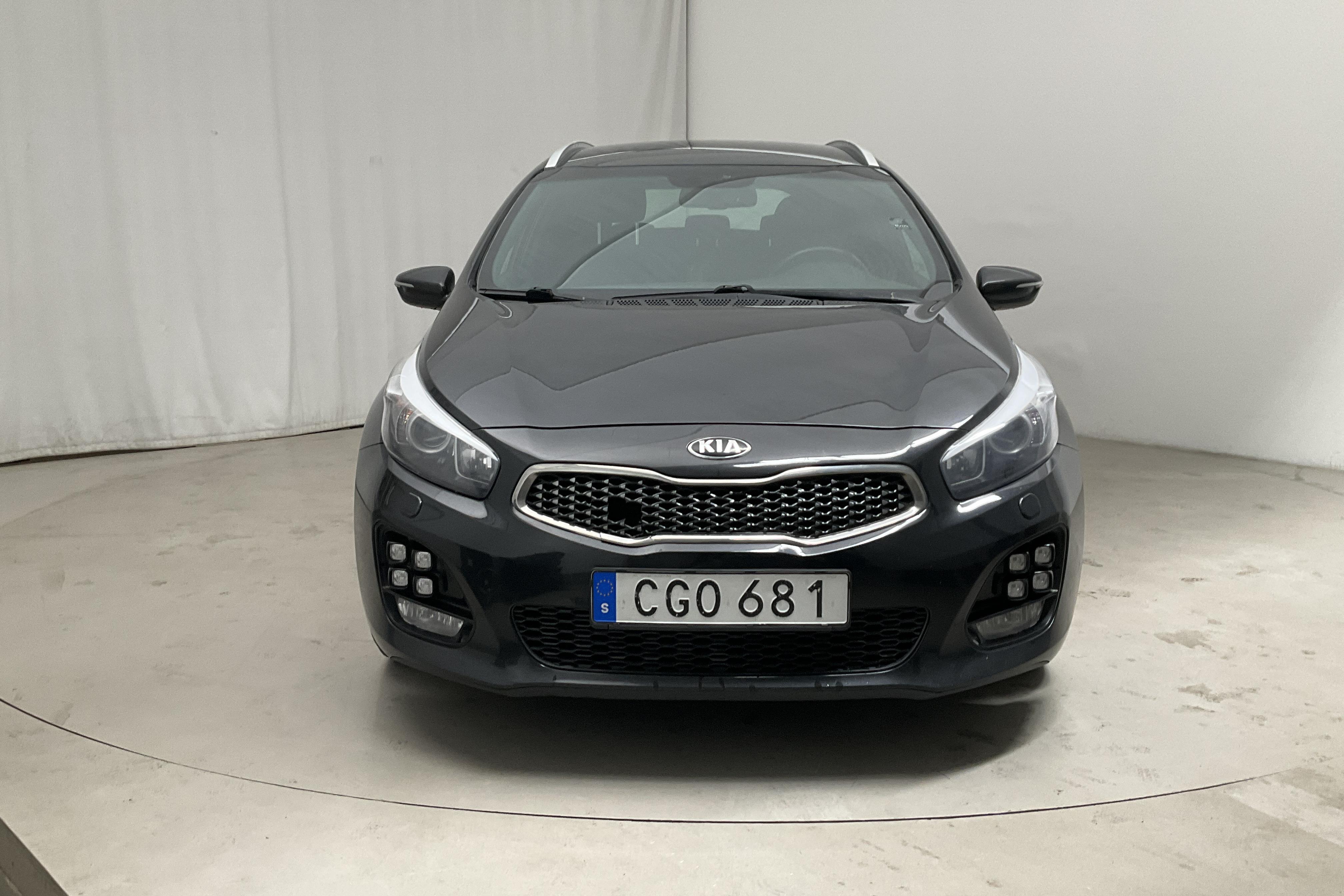 KIA Cee'd 1.6 SW (135hk) - 166 890 km - Manual - black - 2018