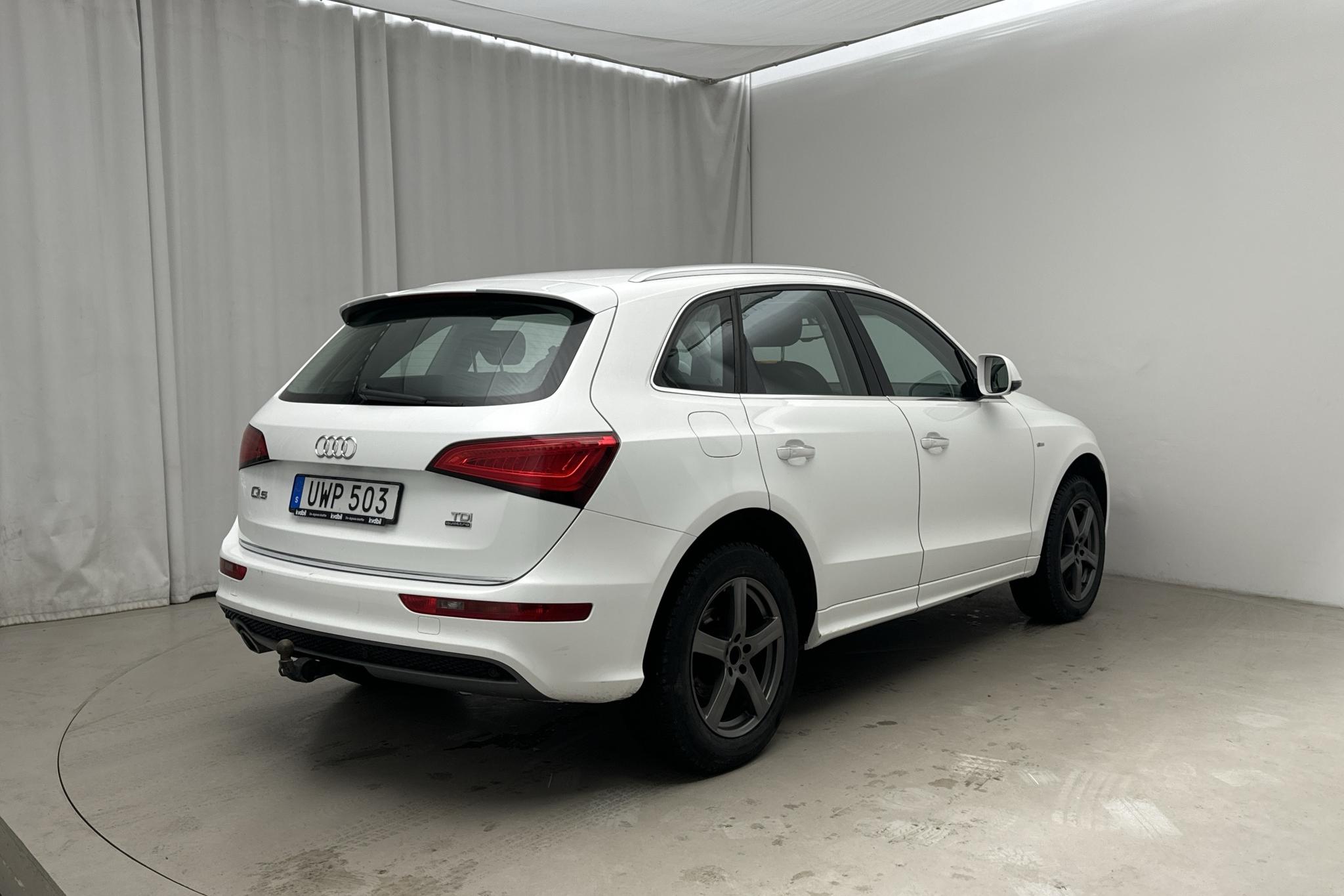 Audi Q5 2.0 TDI clean diesel quattro (150hk) - 17 325 mil - Manuell - vit - 2015