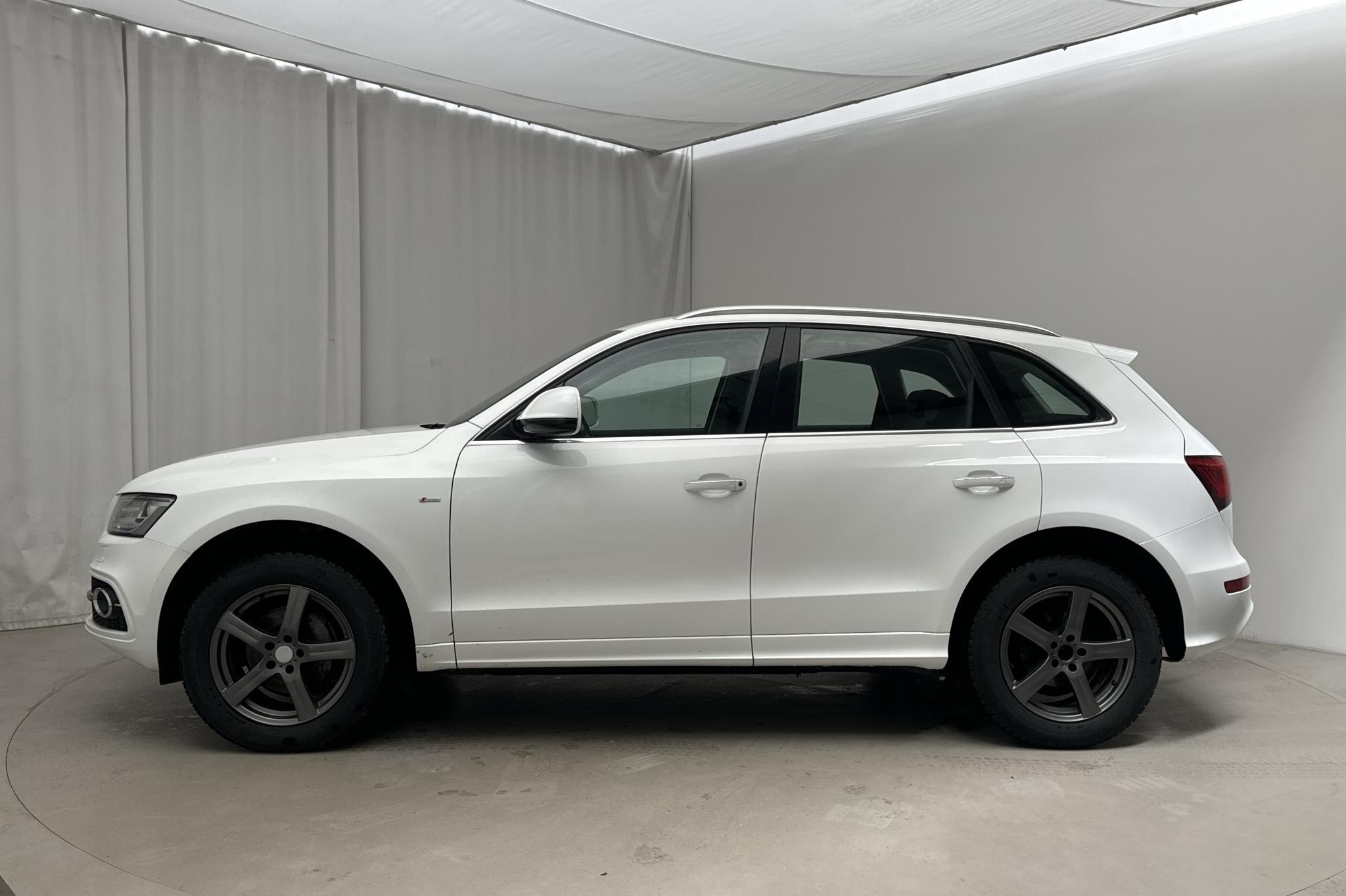 Audi Q5 2.0 TDI clean diesel quattro (150hk) - 17 325 mil - Manuell - vit - 2015