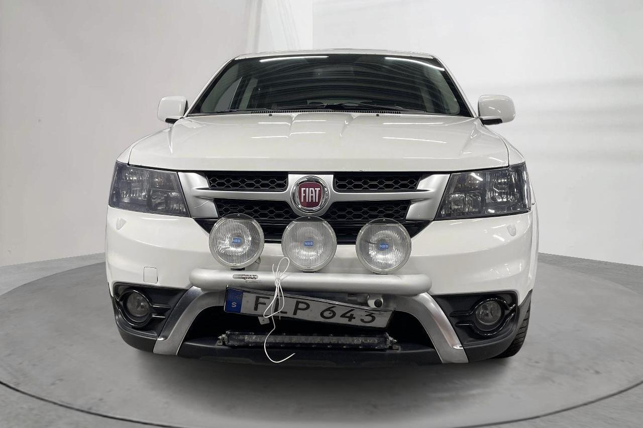 Fiat Freemont 2.0 Multijet AWD (170hk) - 21 923 mil - Automat - vit - 2015