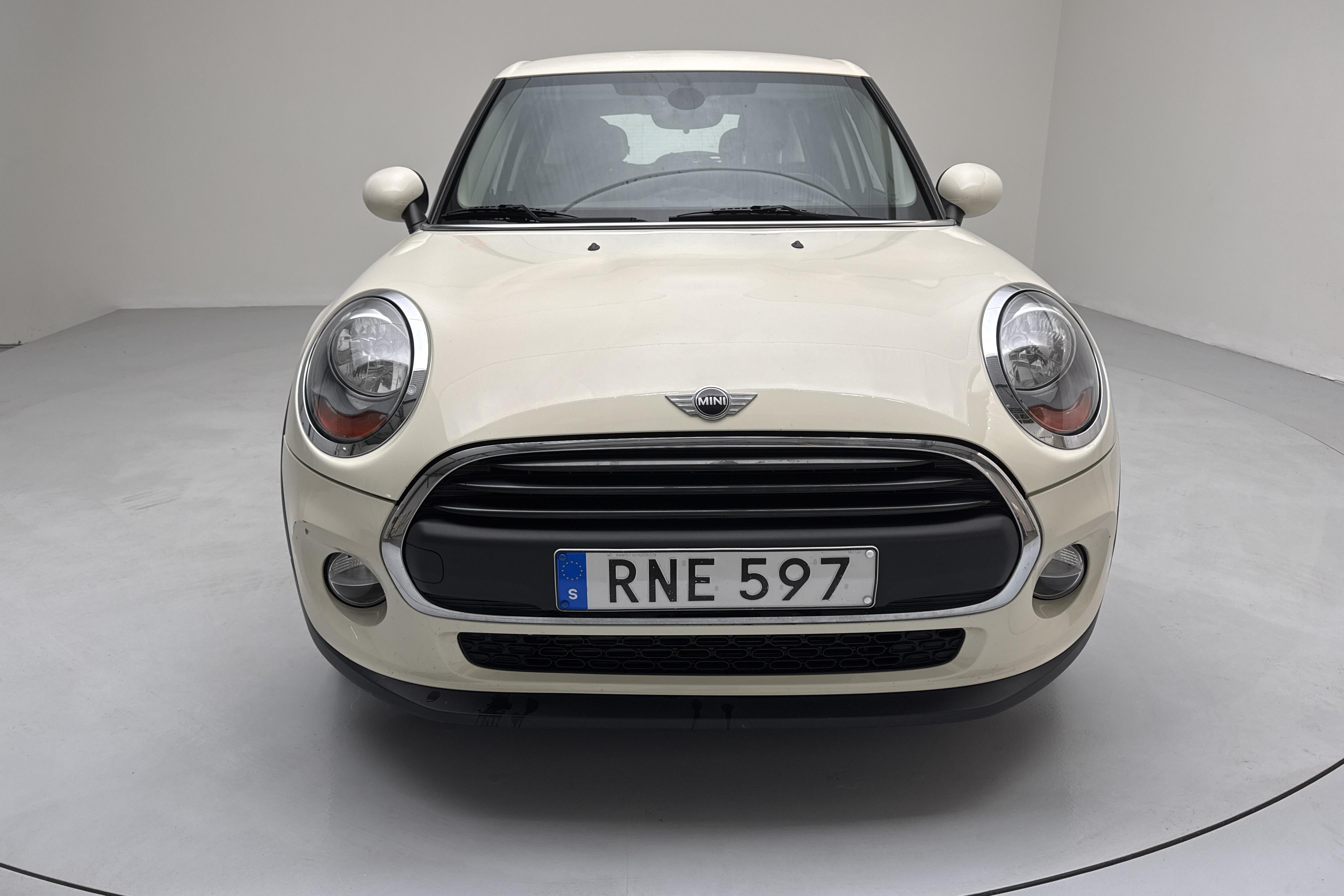 MINI One Hatch 5dr (102hk) - 71 840 km - Manual - white - 2016