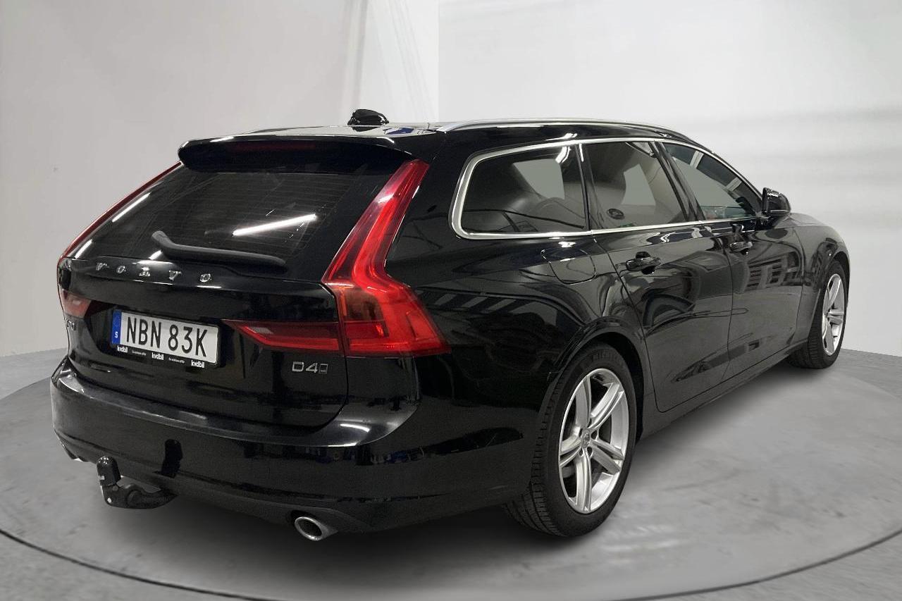 Volvo V90 D4 AWD (190hk) - 13 837 mil - Automat - svart - 2020