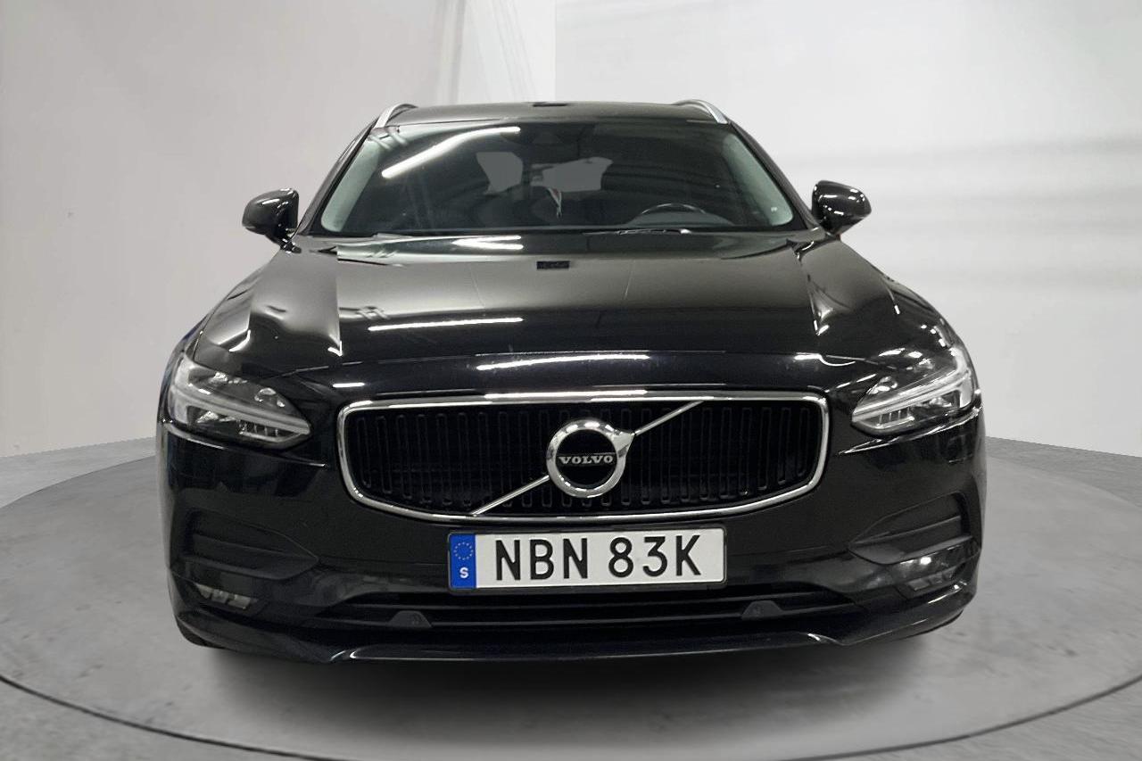 Volvo V90 D4 AWD (190hk) - 13 837 mil - Automat - svart - 2020