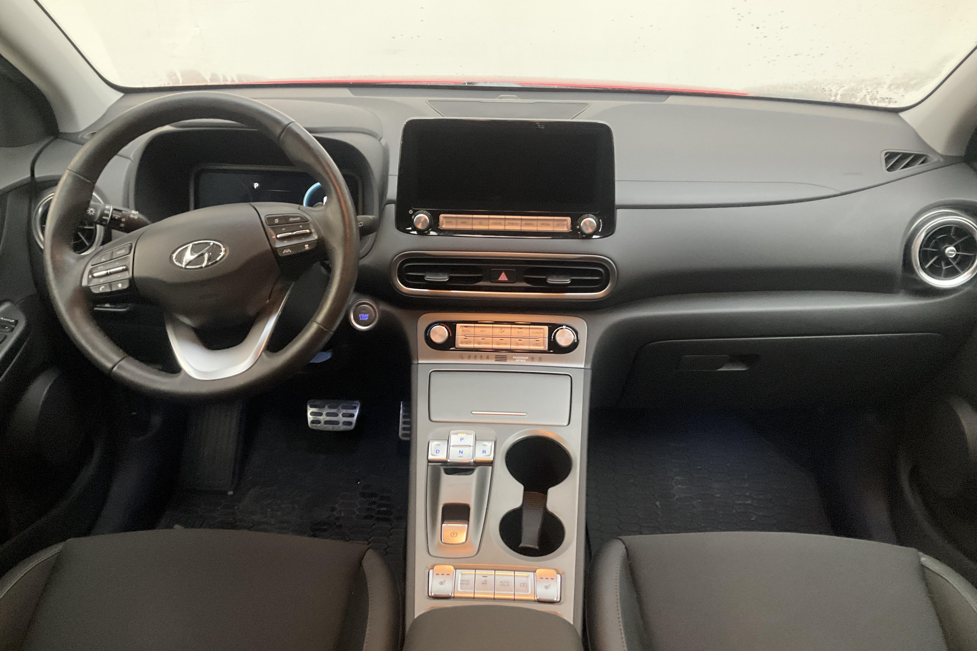 Hyundai Kona Electric 64kWh (204hk) - 22 130 km - Automatic - red - 2022