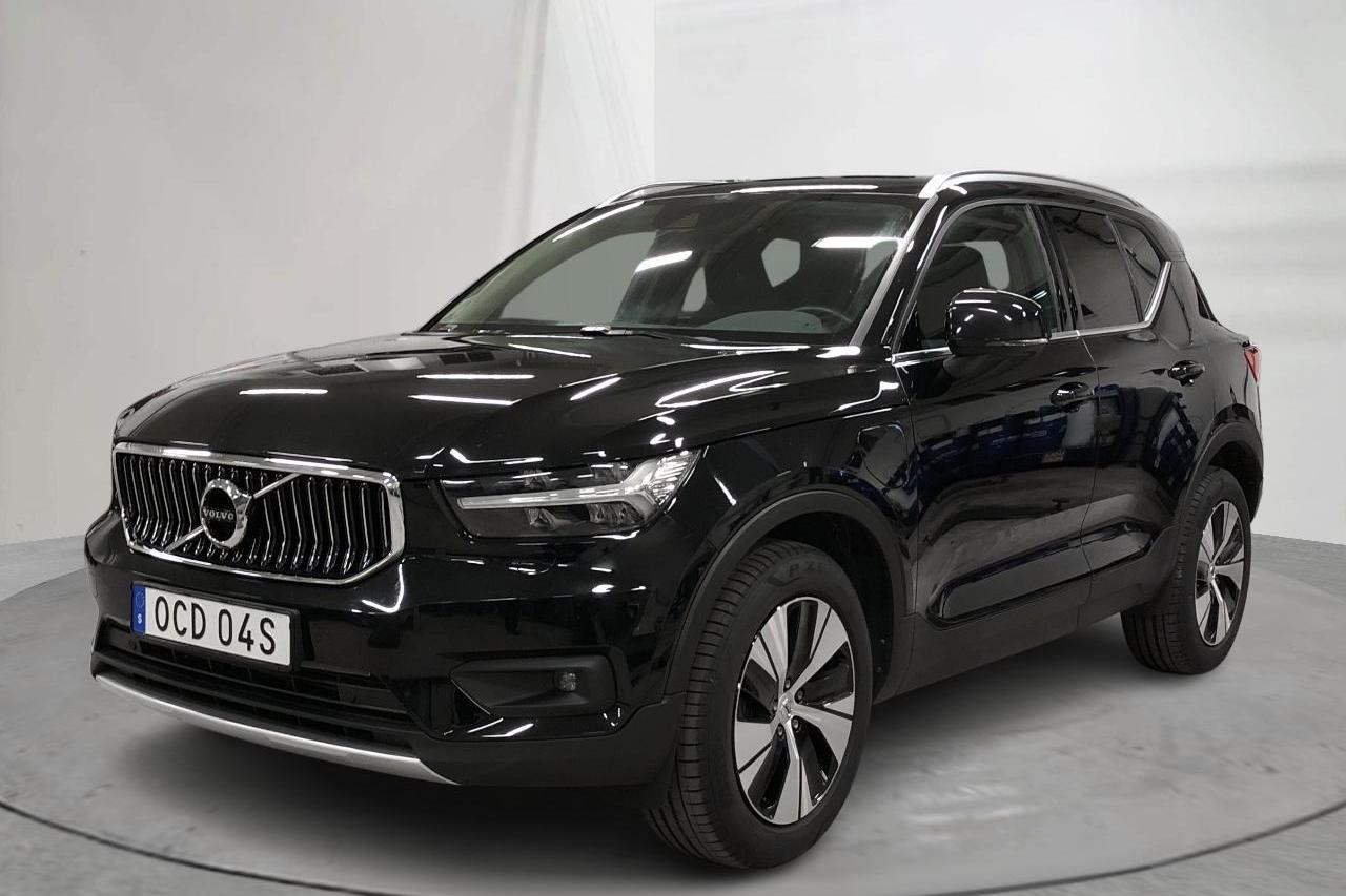 Volvo XC40 T4 2WD Twin Engine (211hk) - 9 136 mil - Automat - svart - 2021