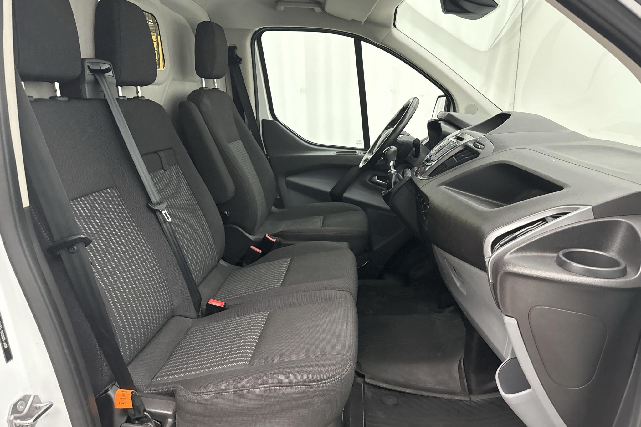 Ford Transit Custom 310 (130hk) - 130 160 km - Manuaalinen - valkoinen - 2017