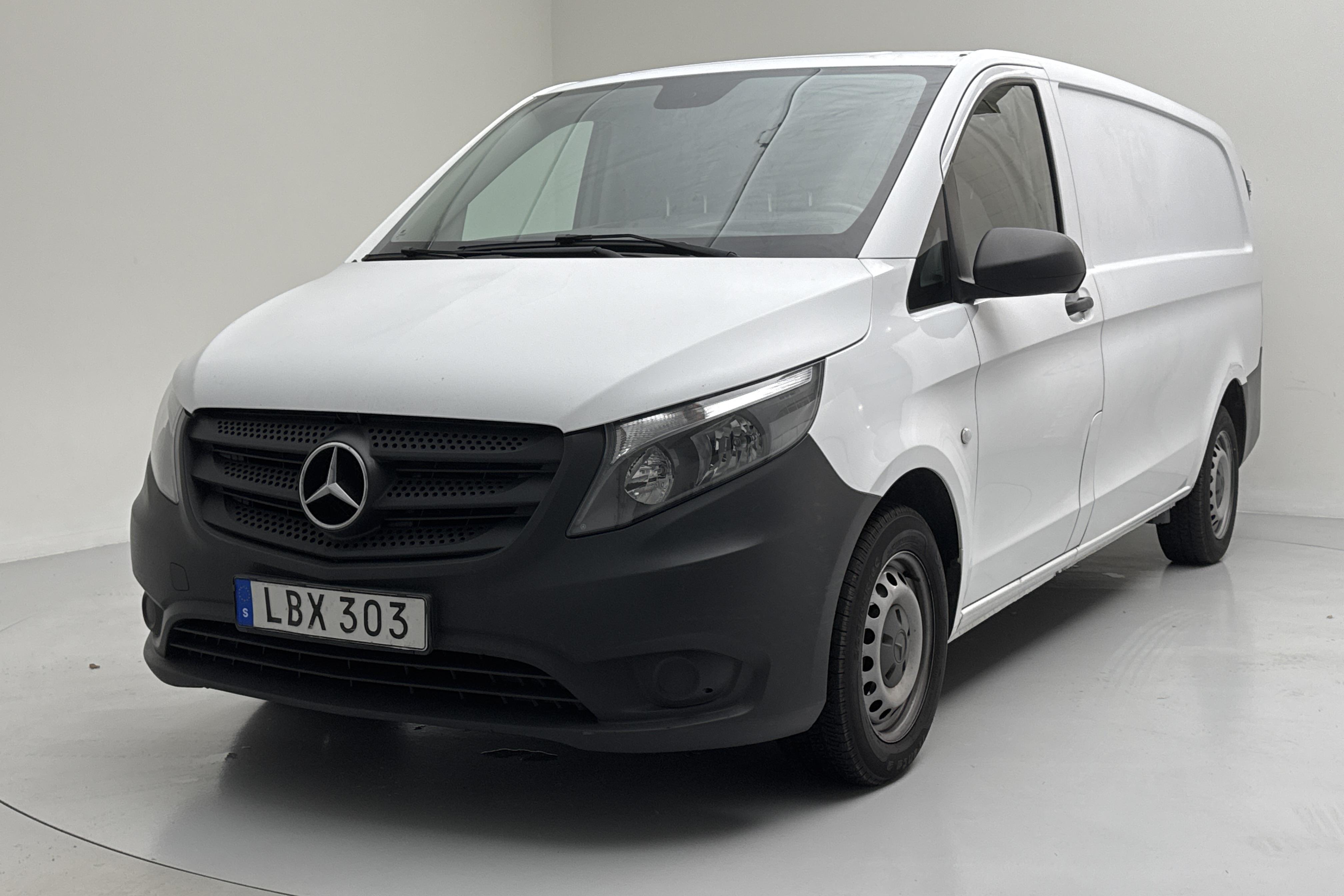 Mercedes Vito 111 CDI W640 (114hk) - 159 810 km - Käsitsi - valge - 2016