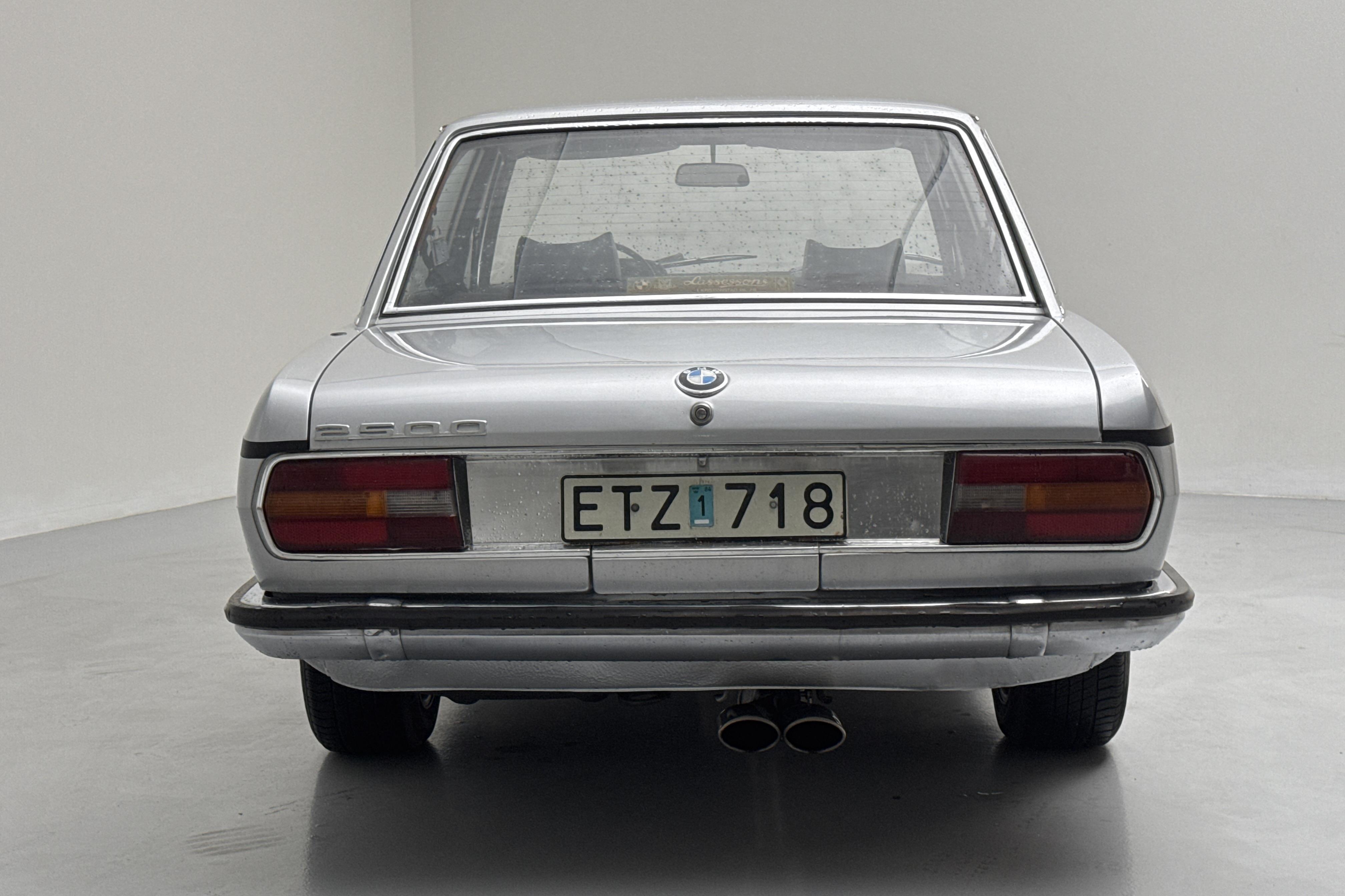 BMW 2500 (150hk) - 55 680 km - Manualna - Light Grey - 1973