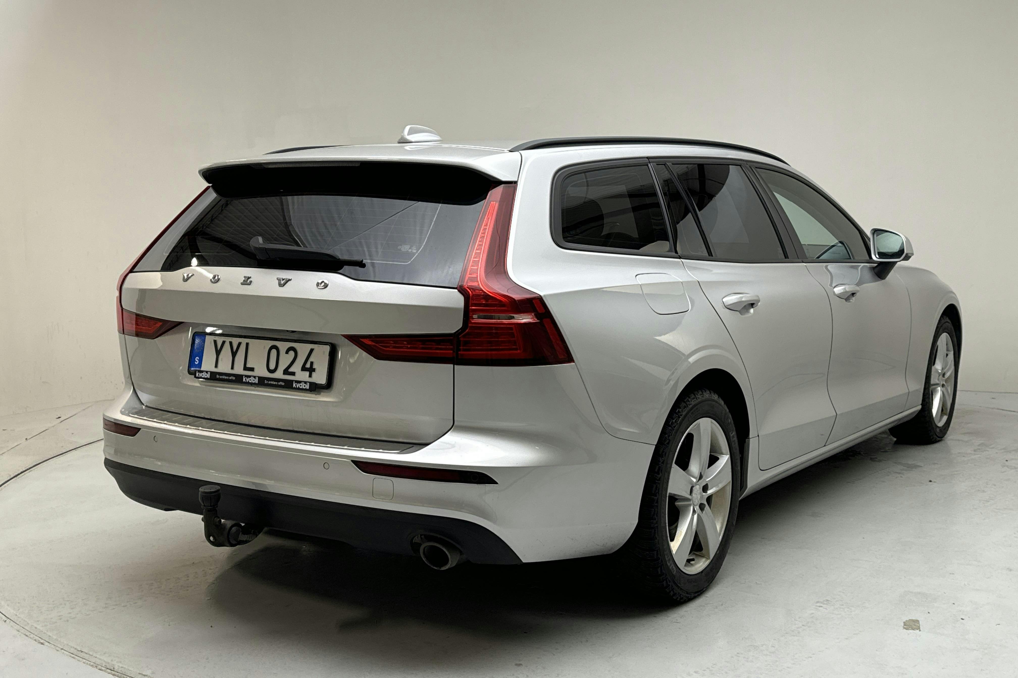 Volvo V60 D3 (150hk) - 142 930 km - Automaatne - hõbe - 2019