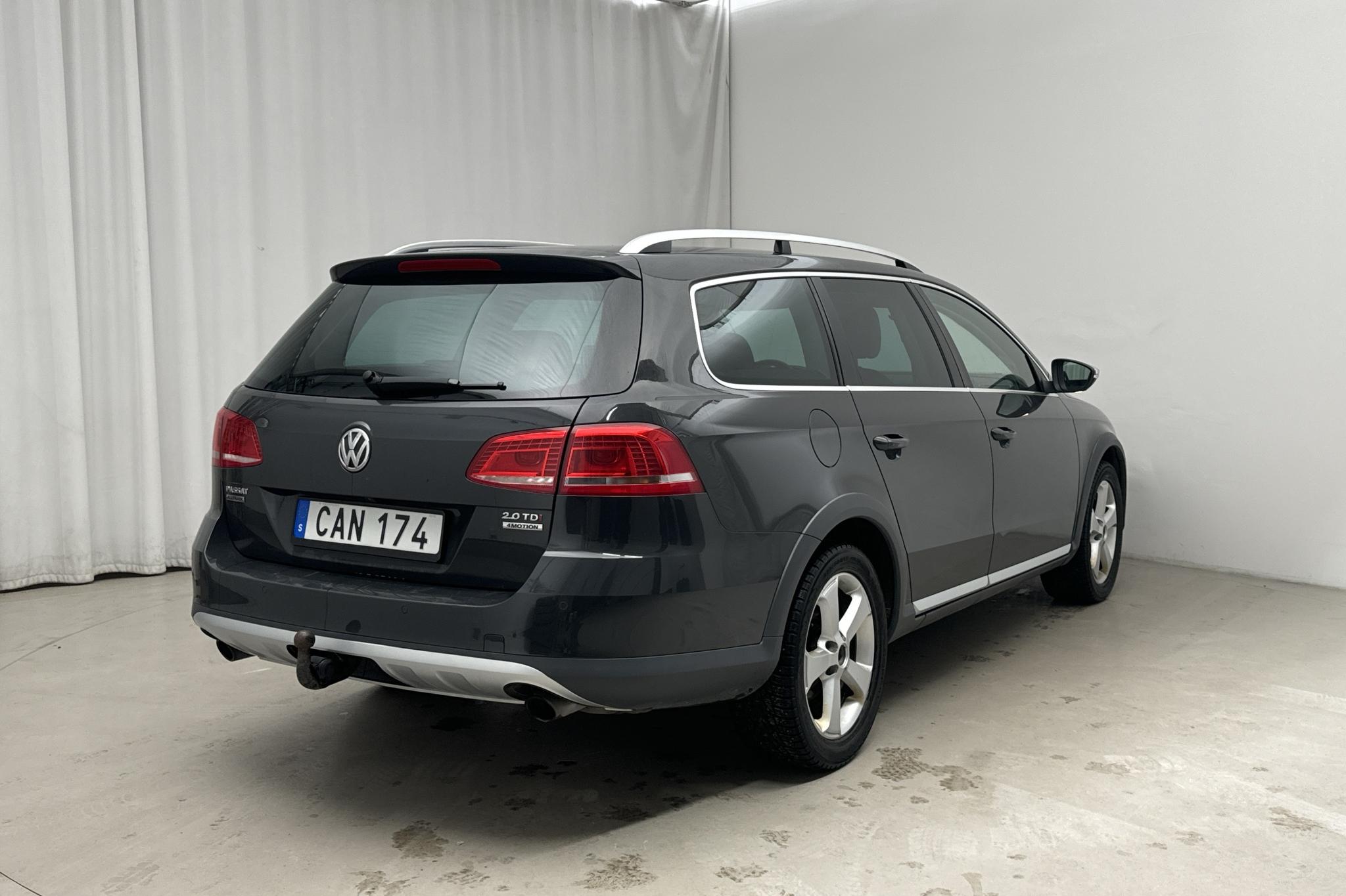 VW Passat Alltrack 2.0 TDI BlueMotion Technology 4Motion (177hk) - 19 753 mil - Automat - Dark Grey - 2015