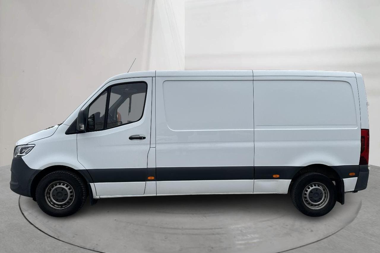 Mercedes Sprinter 211 CDI Skåp 2WD (114hk) - 299 700 km - Manual - white - 2020