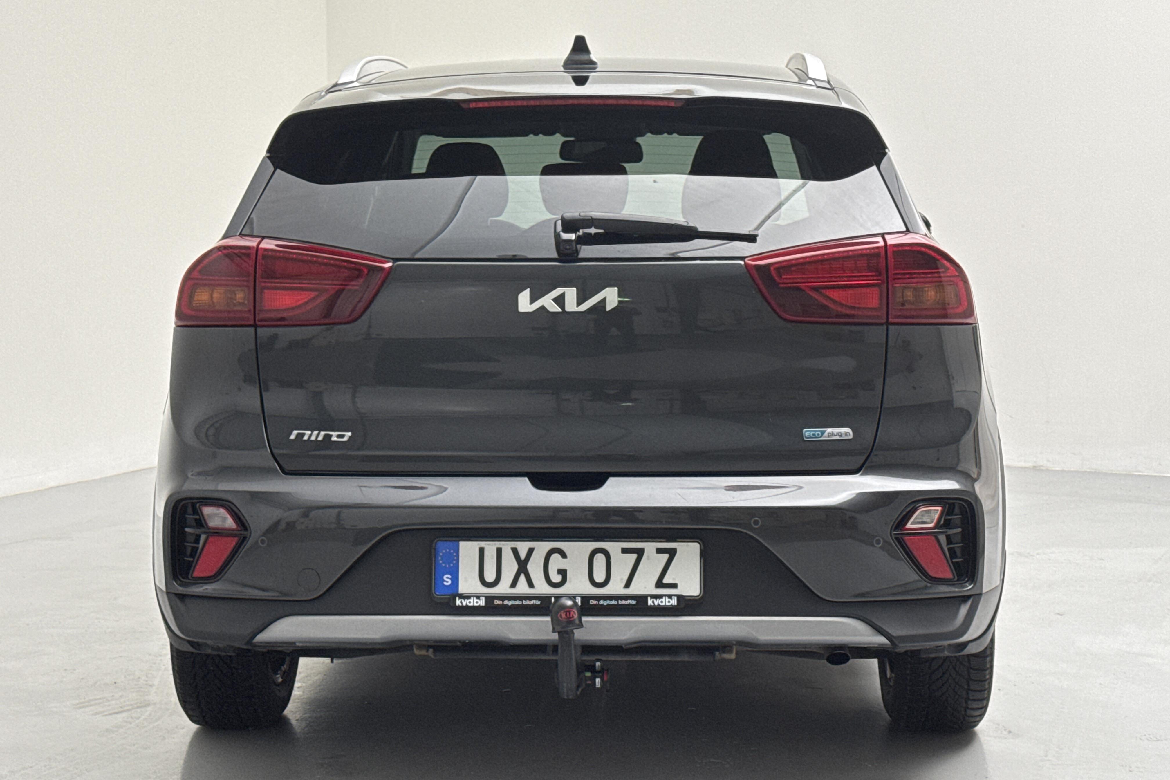 KIA Niro Plug-in Hybrid 1.6 (141hk) - 5 114 mil - Automat - grå - 2022