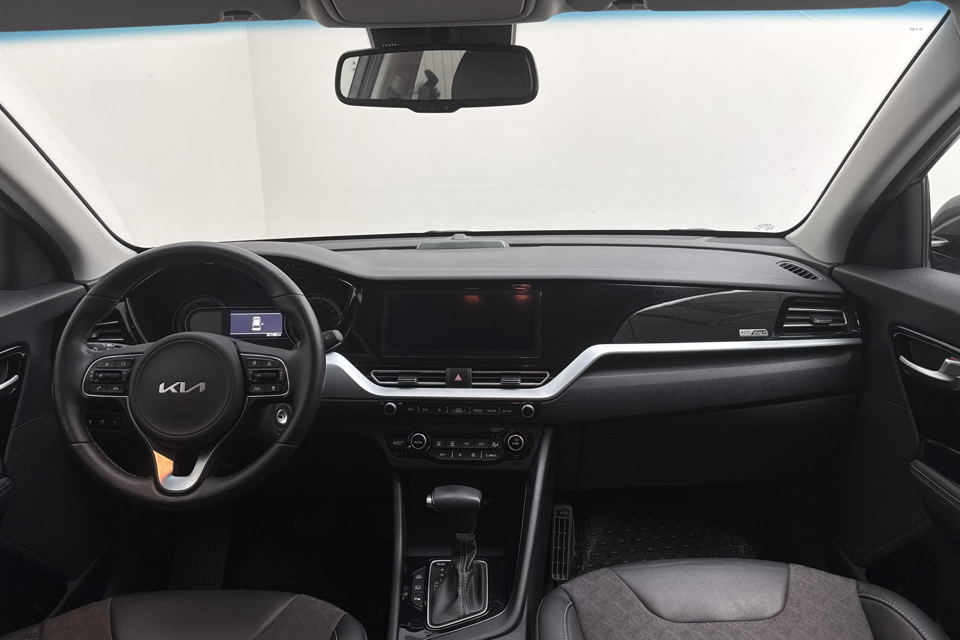 KIA Niro Plug-in Hybrid 1.6 (141hk) - 5 114 mil - Automat - grå - 2022