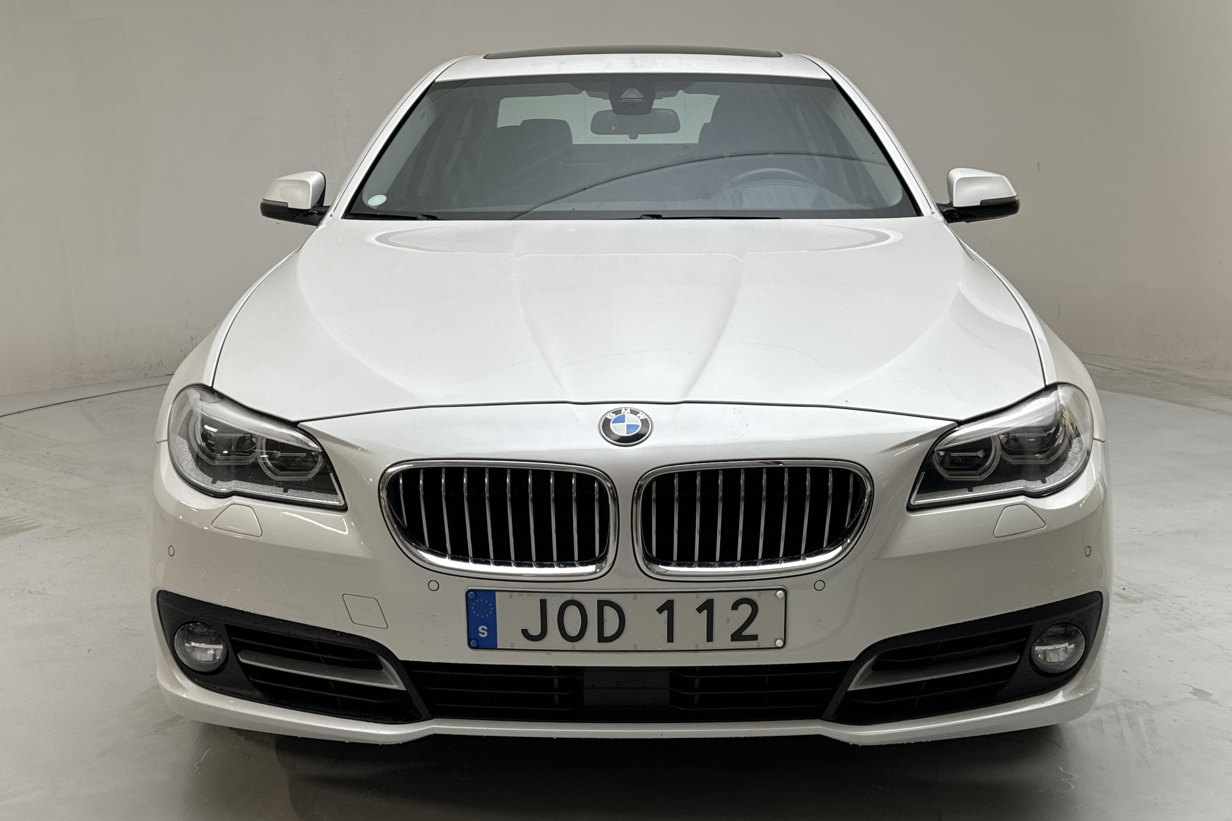 BMW 535i Sedan, F10 (306hk) - 10 531 mil - Automat - vit - 2015