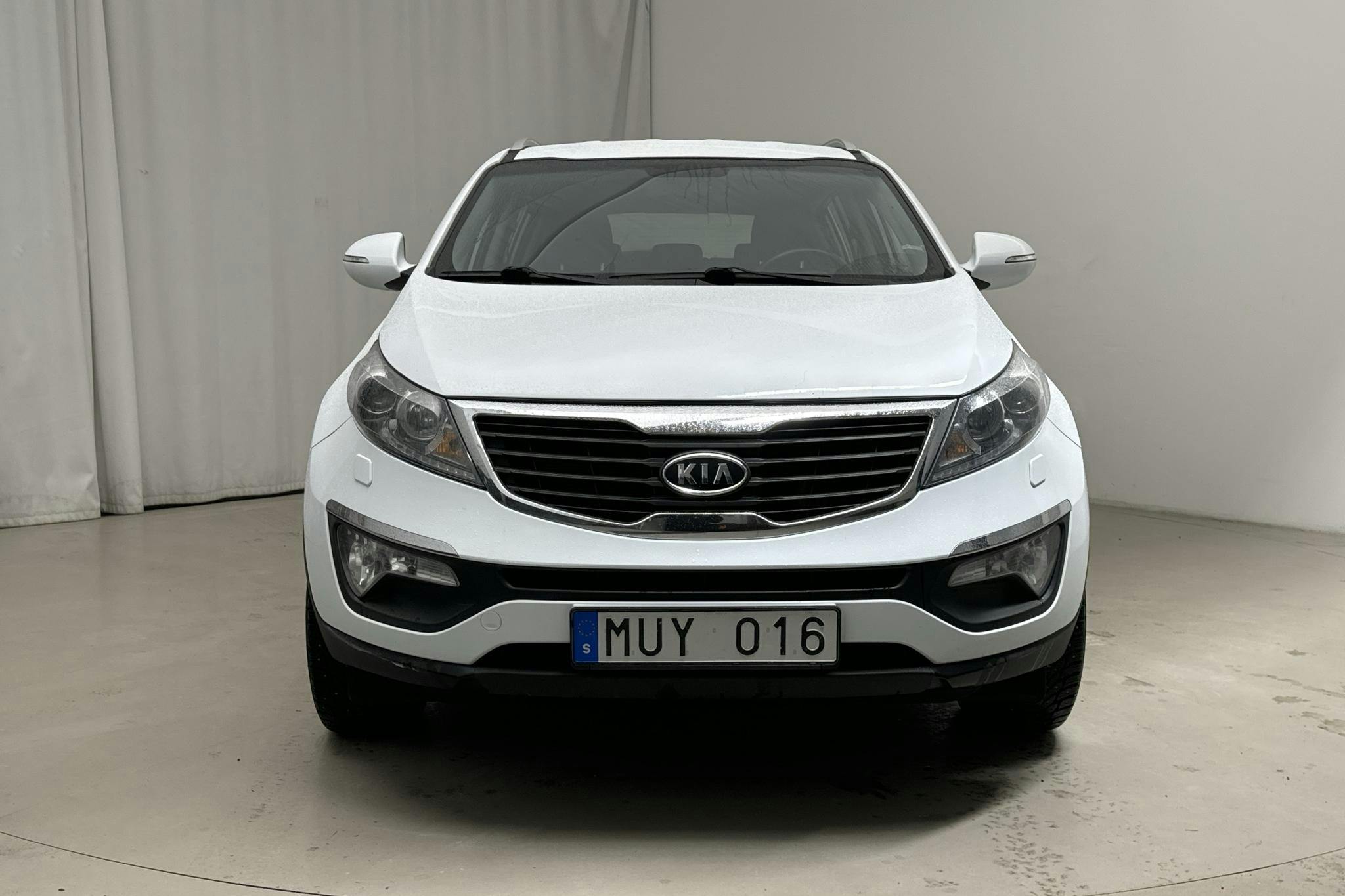 KIA Sportage 2.0 CRDi AWD (184hk) - 199 990 km - Automatyczna - biały - 2013