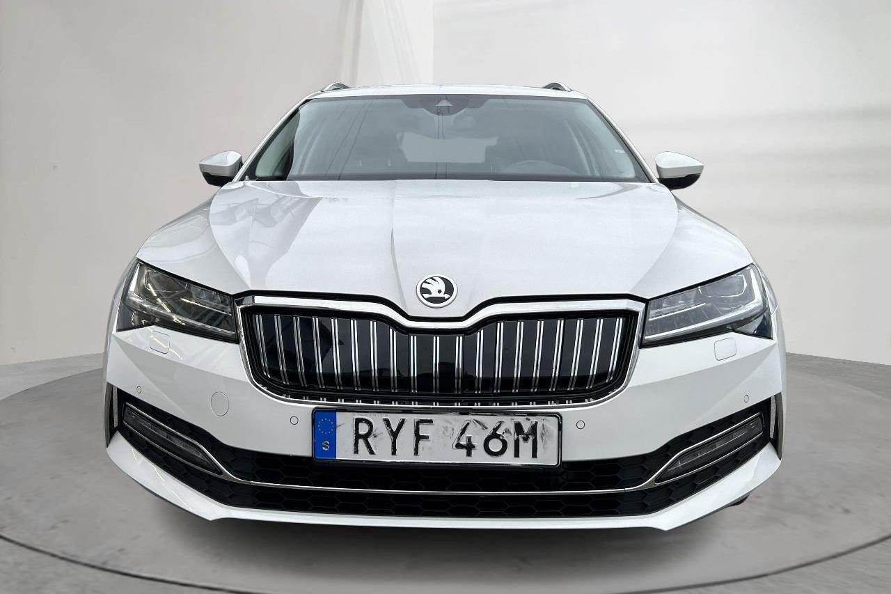 Skoda Superb 1.4 TSI PHEV Kombi (218hk) - 94 490 km - Automatyczna - biały - 2021