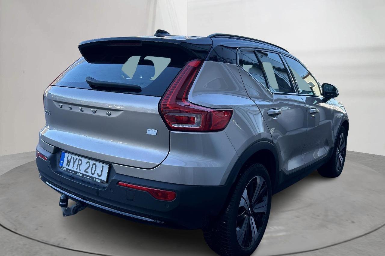 Volvo XC40 P6 Recharge (231hk) - 4 200 mil - Automat - Light Grey - 2023