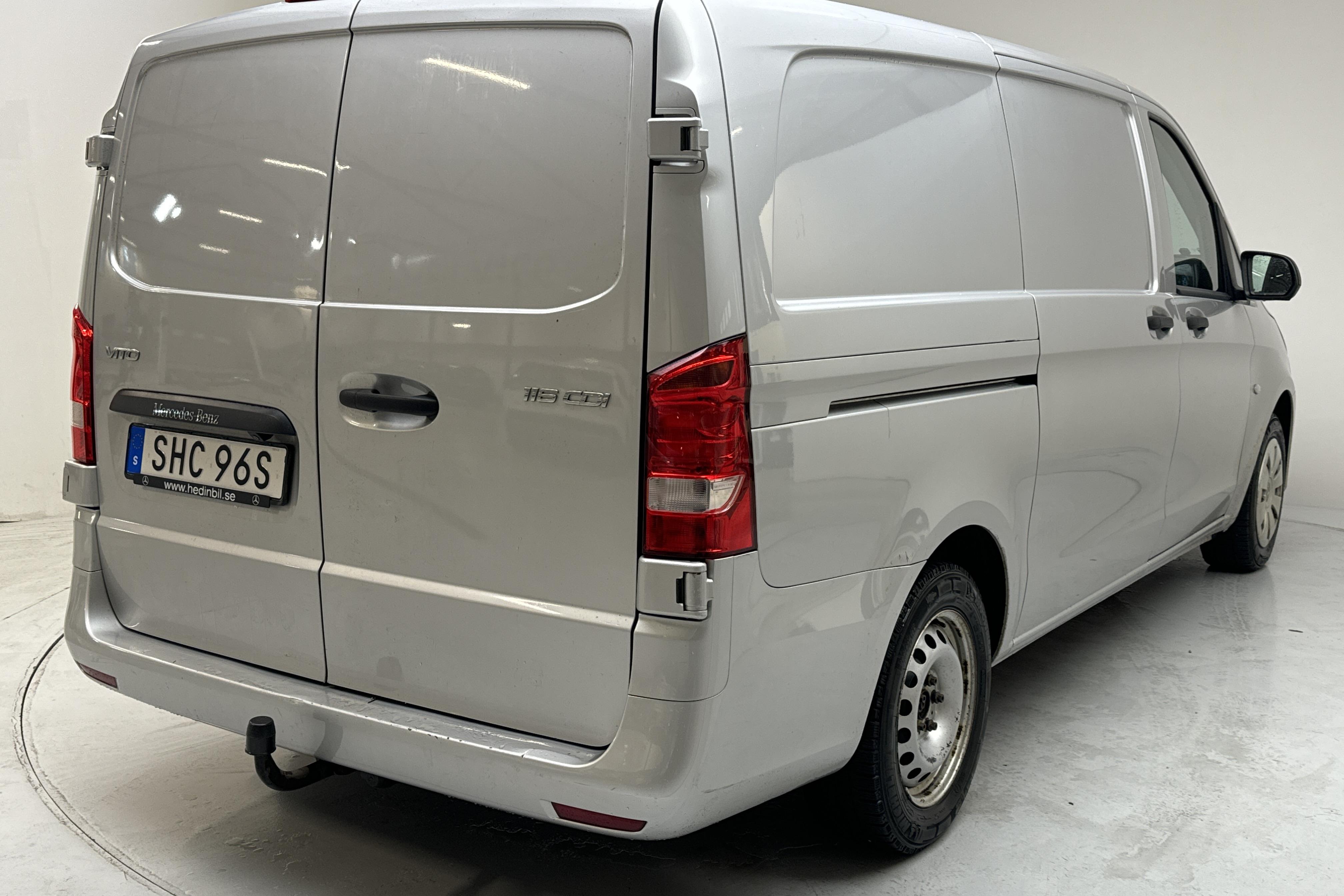 Mercedes Vito 116 CDI W640 (163hk) - 179 120 km - Automaattinen - hopea - 2019