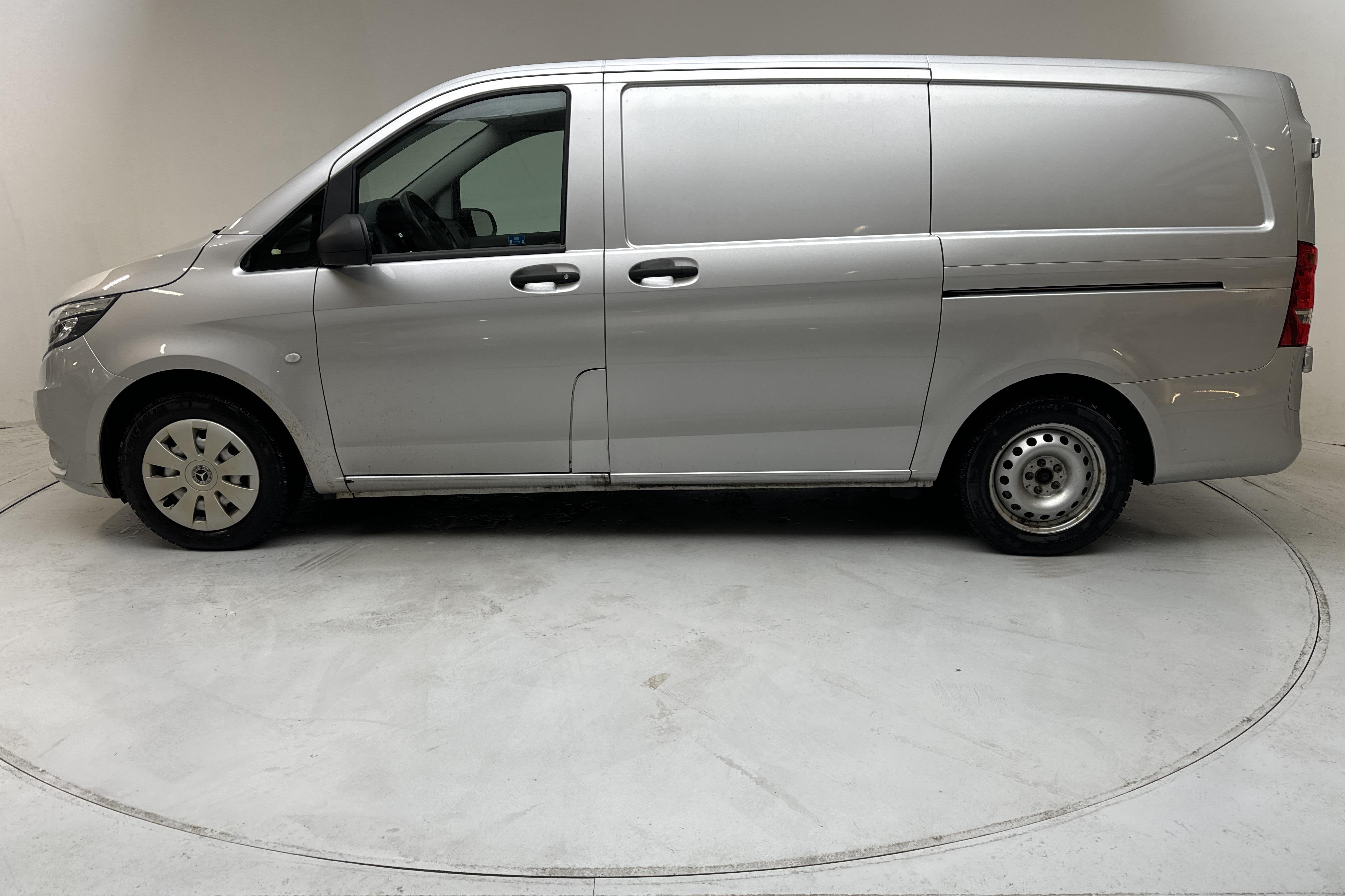 Mercedes Vito 116 CDI W640 (163hk) - 179 120 km - Automaattinen - hopea - 2019