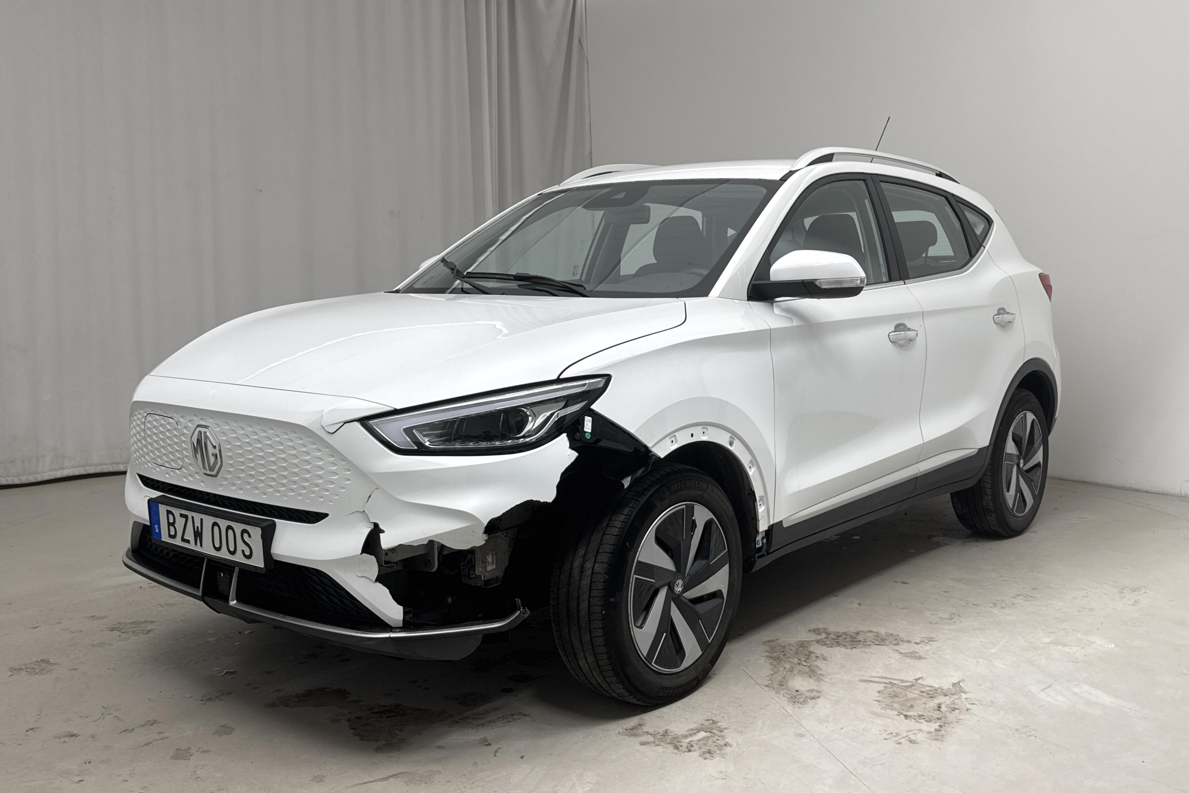 MG ZS EV (156hk) - 42 890 km - Automaattinen - valkoinen - 2022