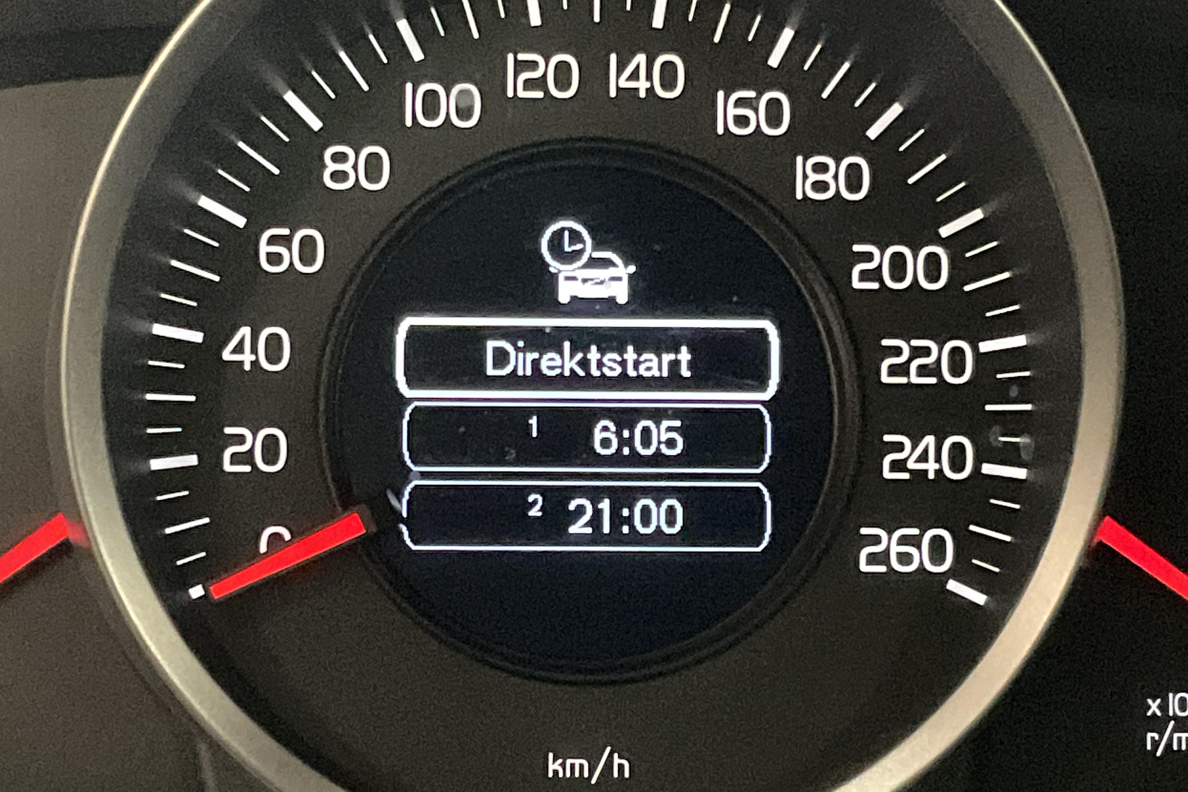 Volvo V70 II D2 (115hk) - 19 816 mil - Automat - vit - 2015