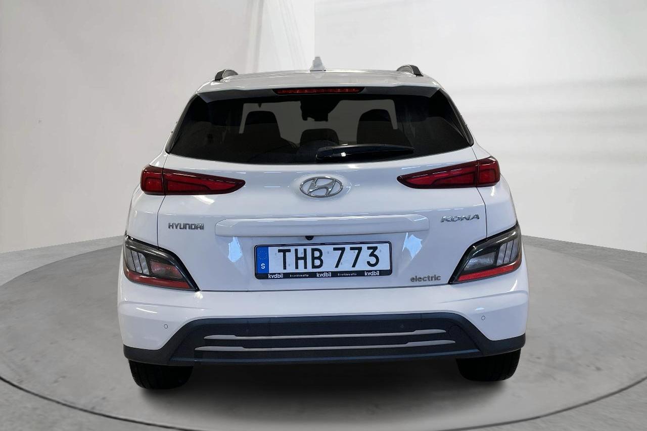 Hyundai Kona Electric Standard Range 39kWh (136hk) - 35 290 km - Automatyczna - biały - 2022